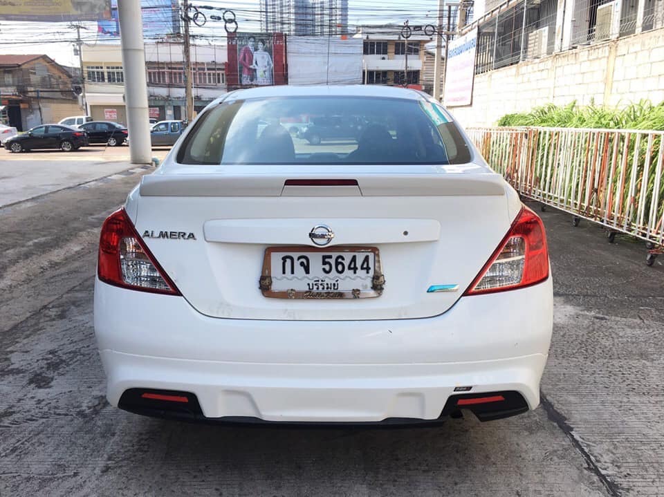 Nissan Almera ปี 2013 สีขาว