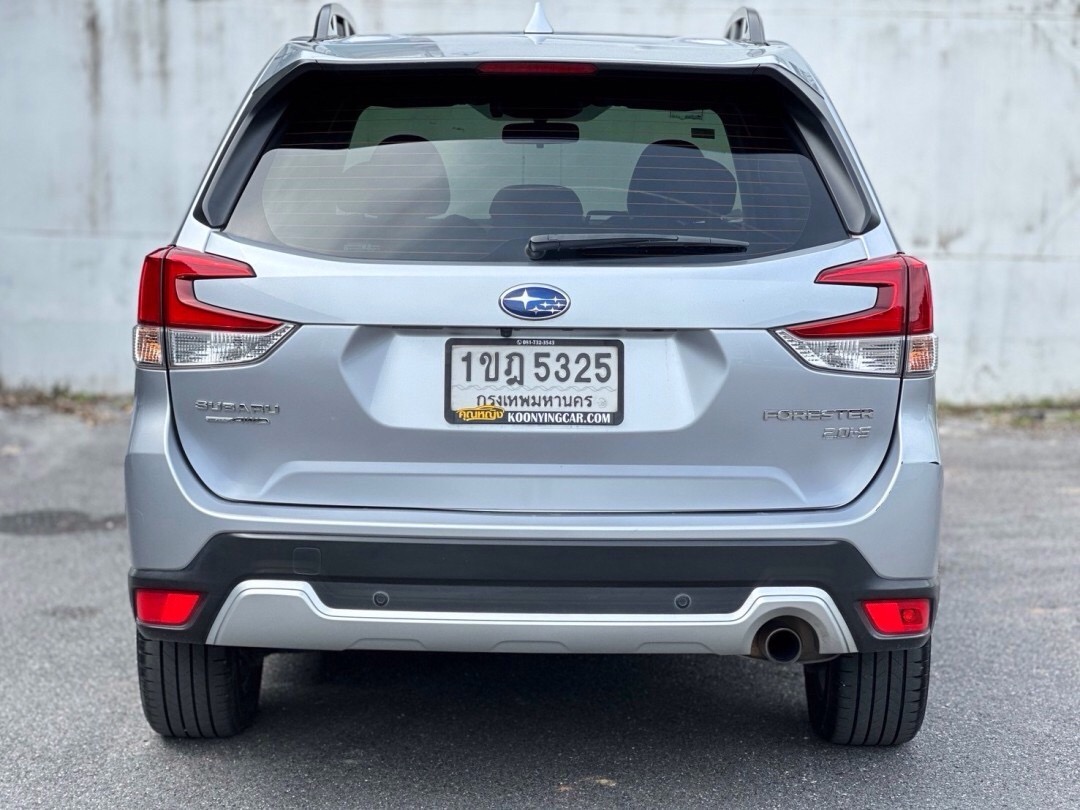 2020 Subaru Gen5 Forester (SK) สีเทา