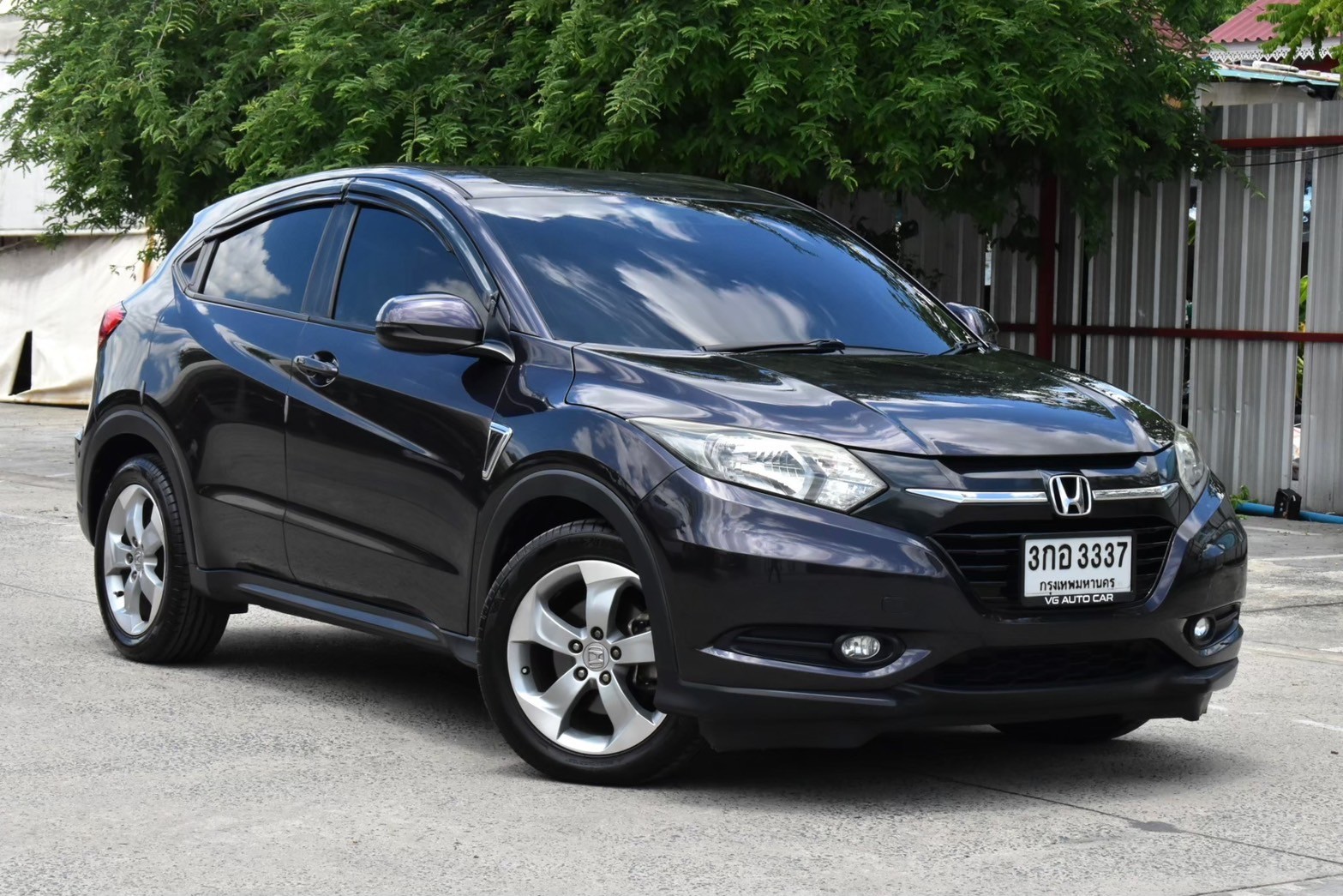 Honda HR-V 1.8S ปี2014 จด2016 สีเทา ออโต้ เบนซิน🔅