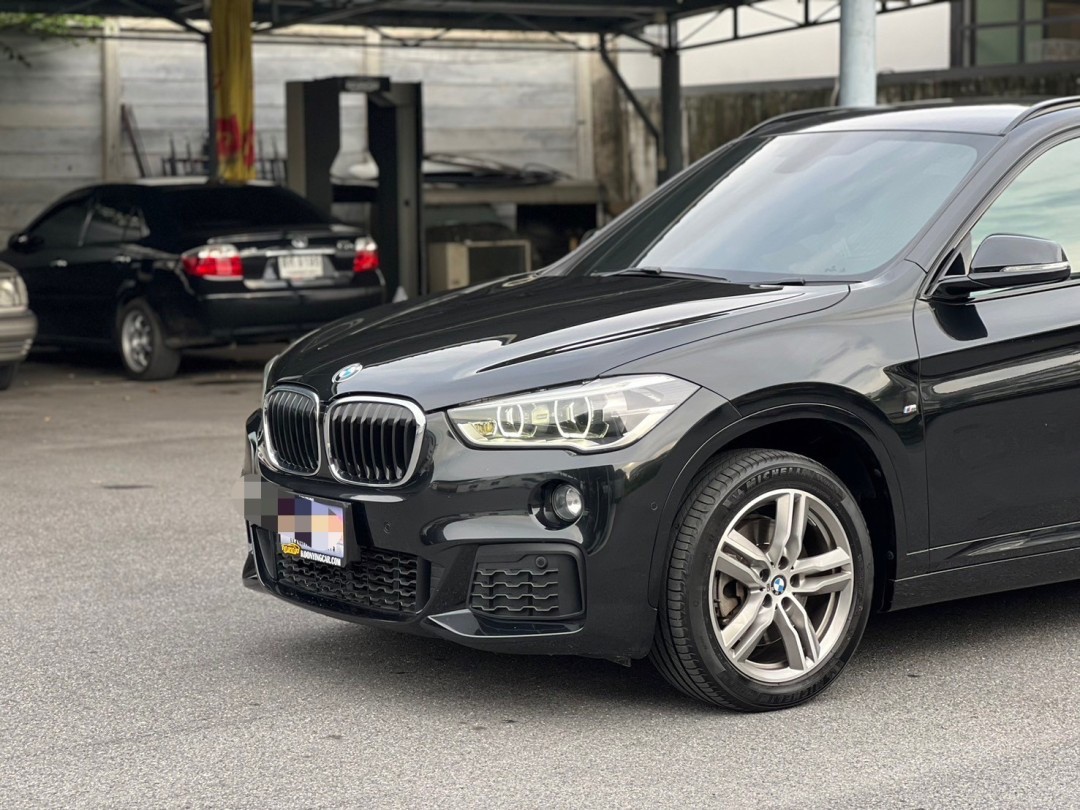 2019 BMW X1 F48 สีดำ