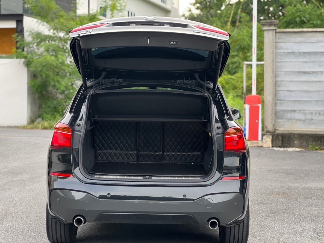 2019 BMW X1 F48 สีดำ