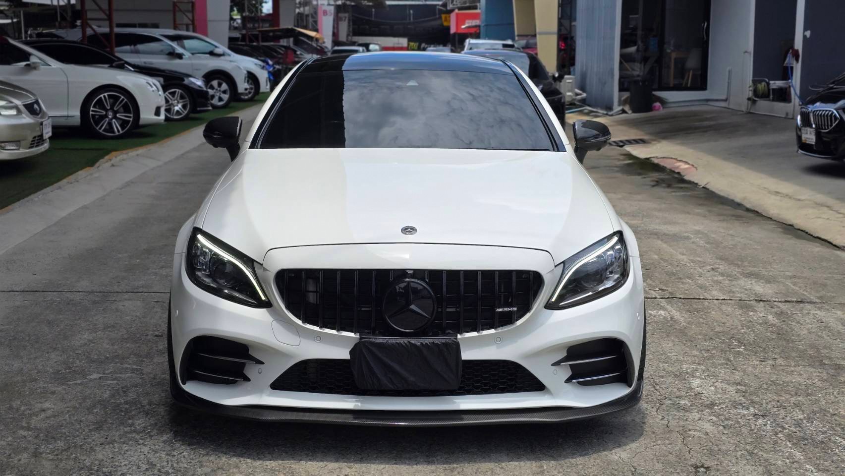 2020 Mercedes-Benz C-Class Coupe C43 AMG สีขาว