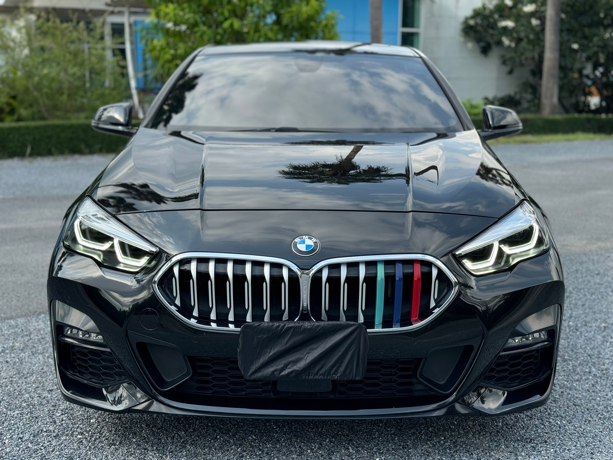 2021 BMW 220i Grand Coupe M SPORT สีดำ