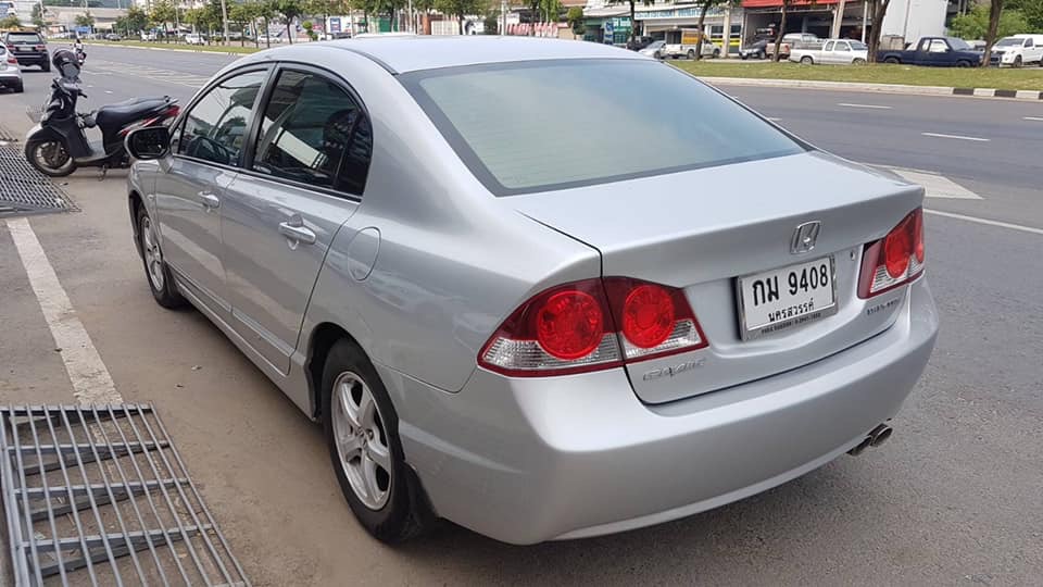 Honda Civic FD ปี 2008 สีเงิน