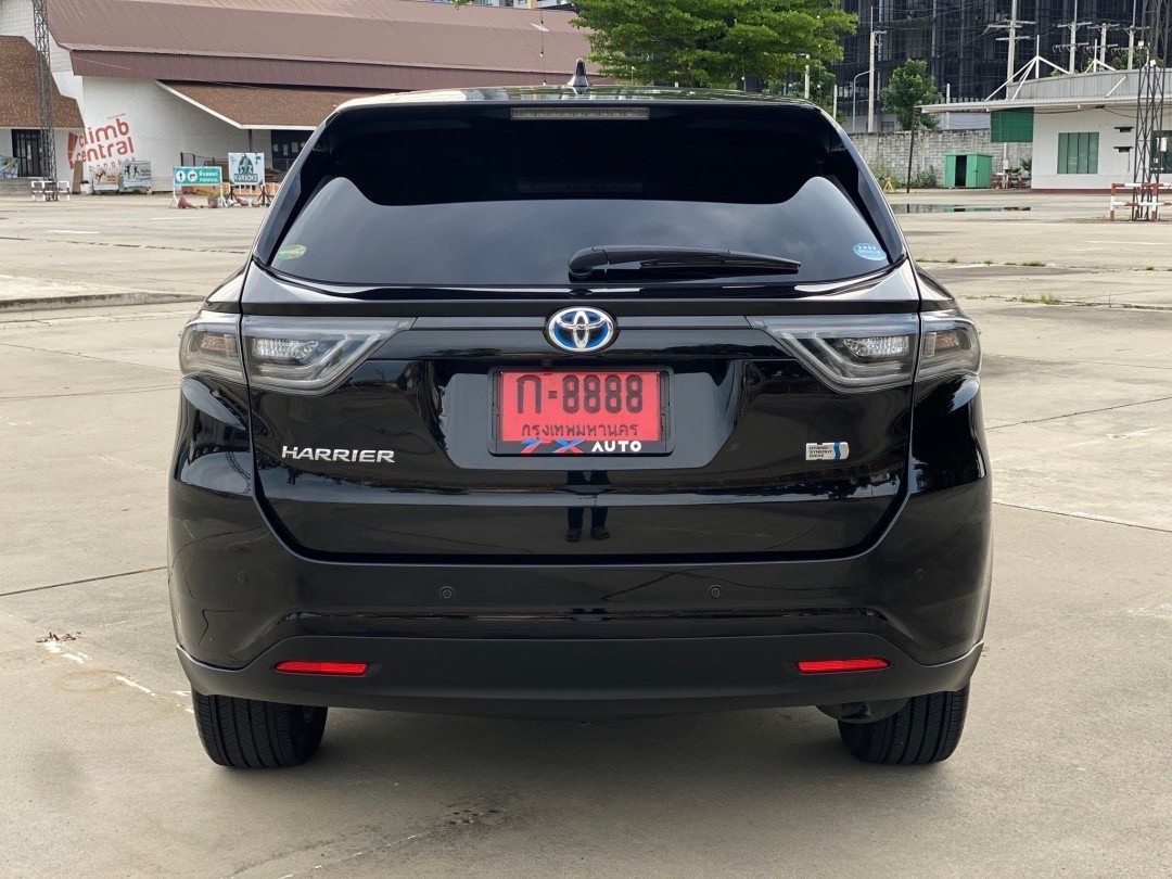 2015 Toyota Harrier สีดำ