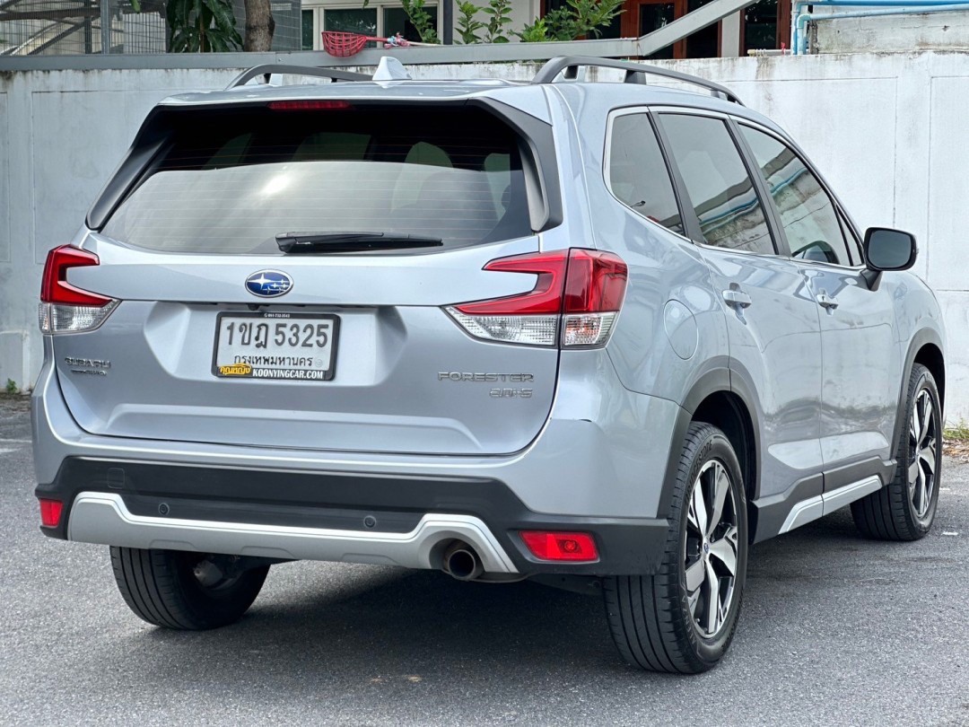 2020 Subaru Gen5 Forester (SK) สีเทา