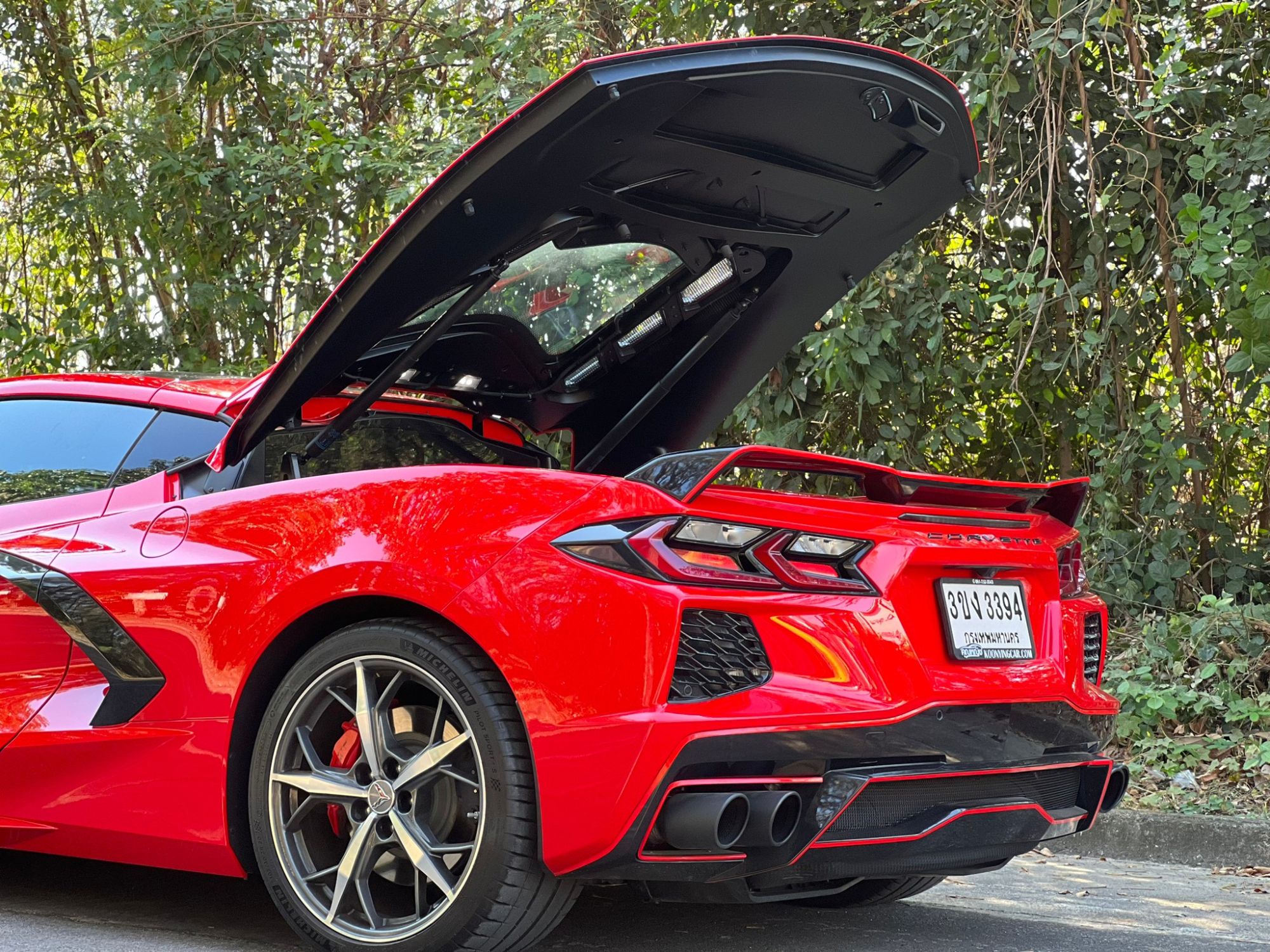 2022 Chevrolet Stingray C8 Convert 3LT สีแดง