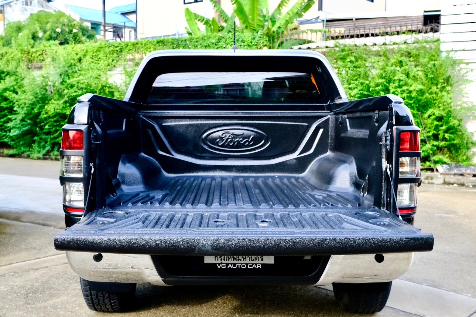 FORD Ranger 2.2 XLT 4ประตู เครื่องยนต์: ดีเซล เกียร์: ธรรมดา ปี: 2020 สี: ดำ ไมล์: 71,xxx กม