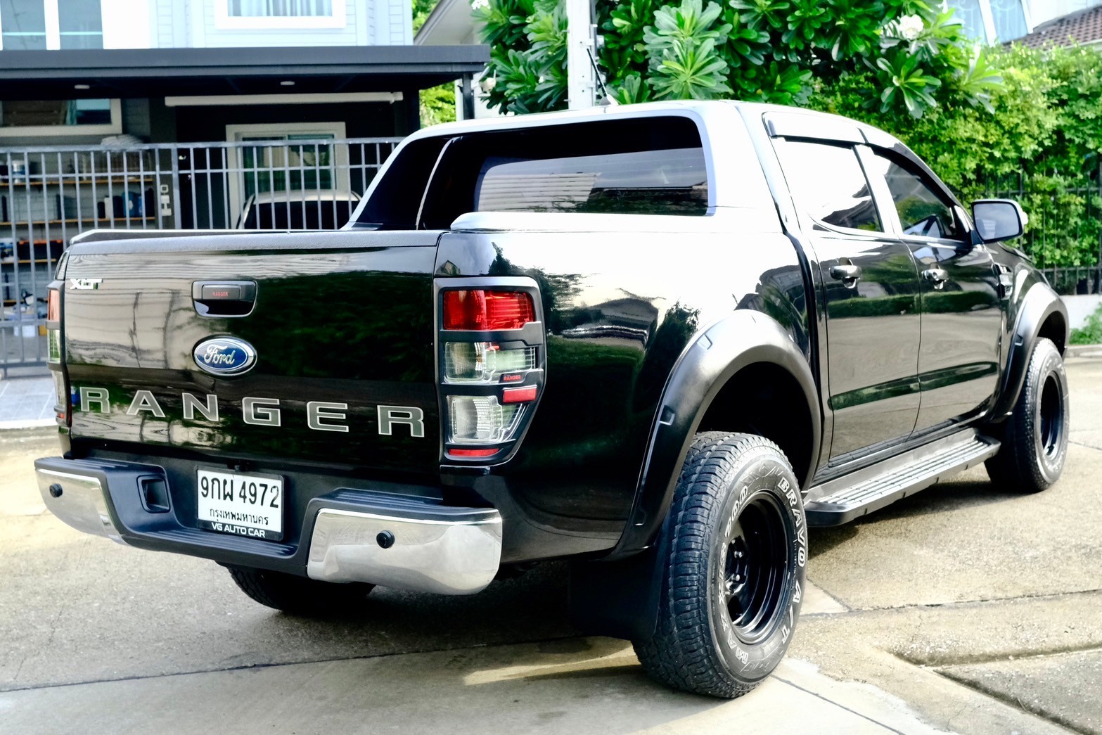 FORD Ranger 2.2 XLT 4ประตู เครื่องยนต์: ดีเซล เกียร์: ธรรมดา ปี: 2020 สี: ดำ ไมล์: 71,xxx กม