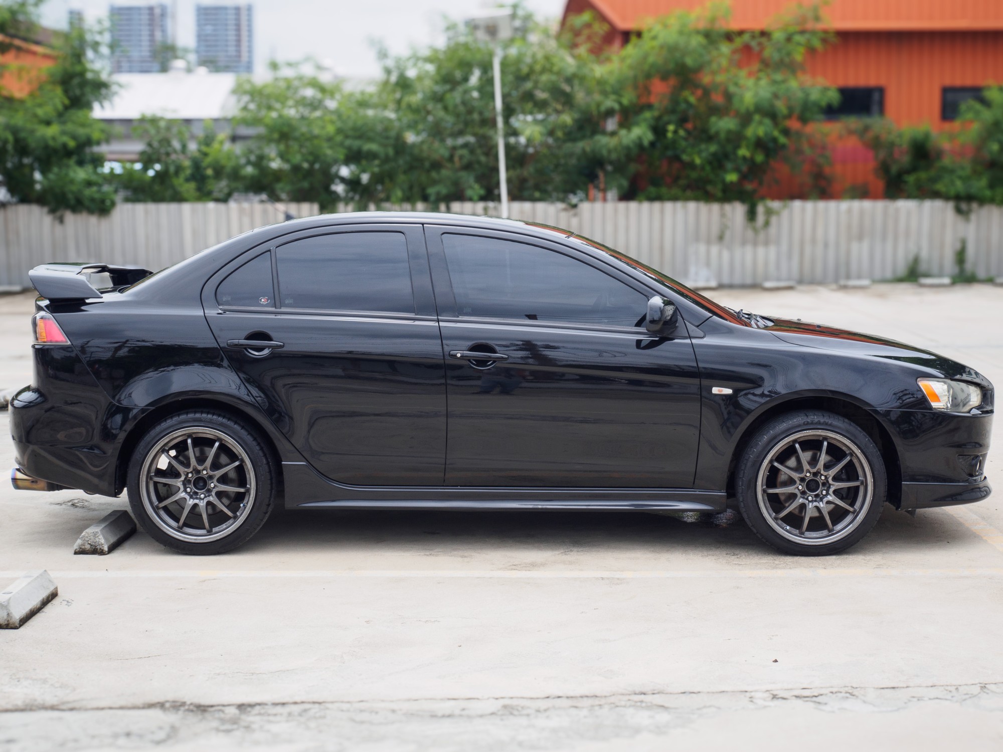 2010 Mitsubishi Lancer EX สีดำ