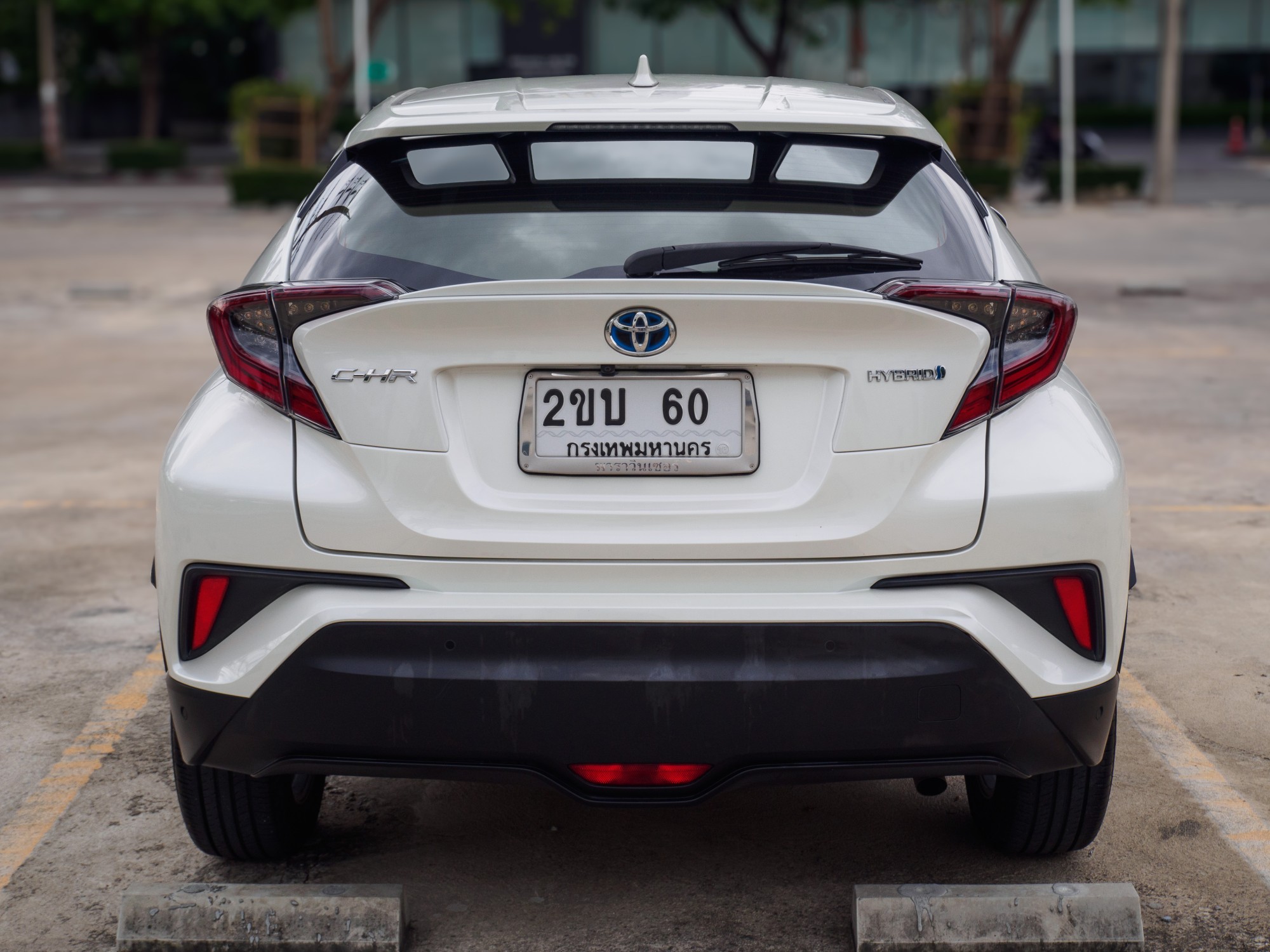 2020 Toyota C-HR สีขาว