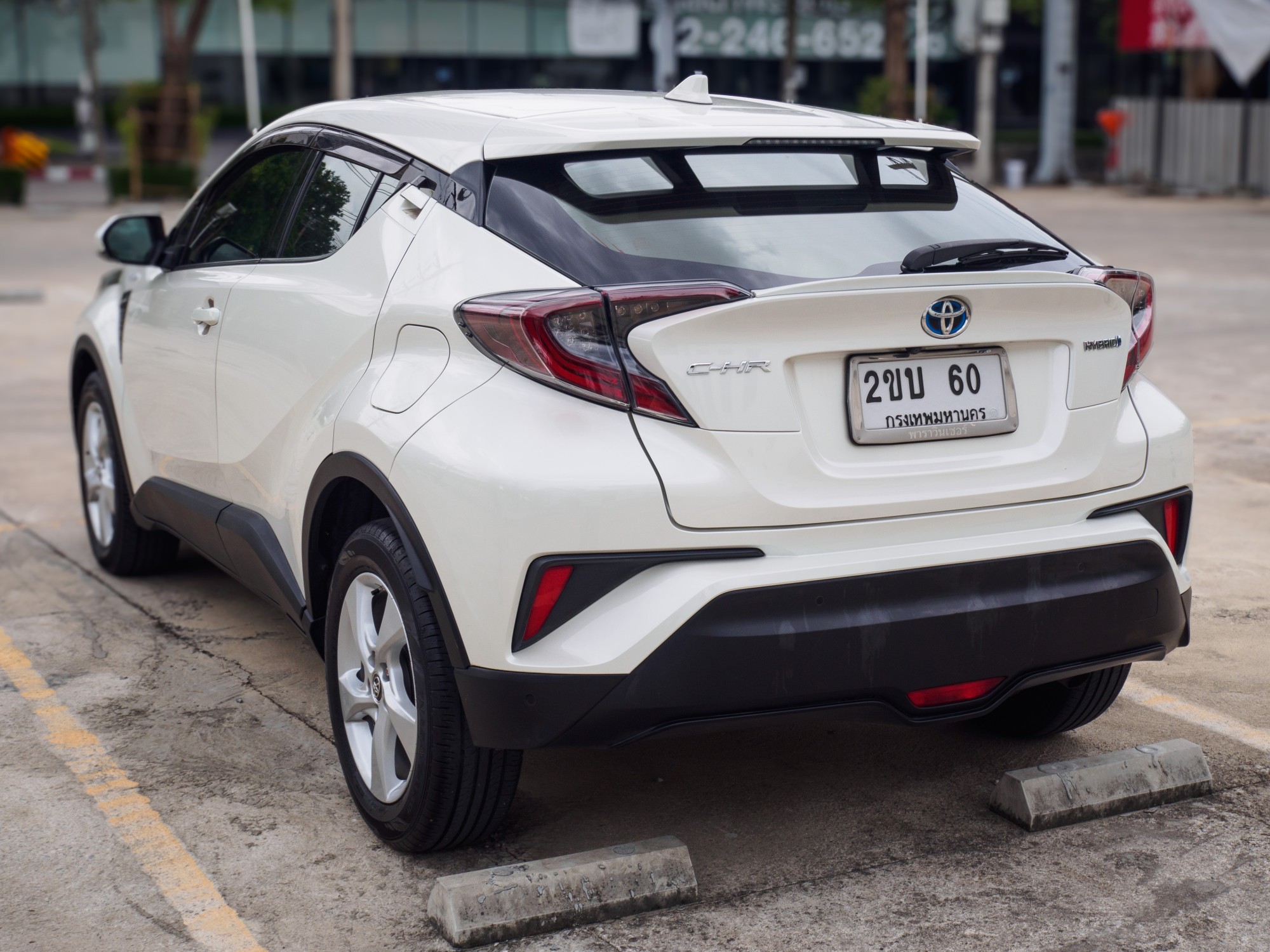 2020 Toyota C-HR สีขาว