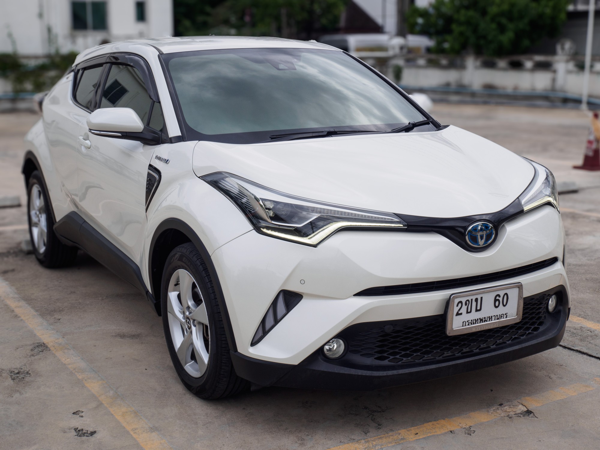 2020 Toyota C-HR สีขาว