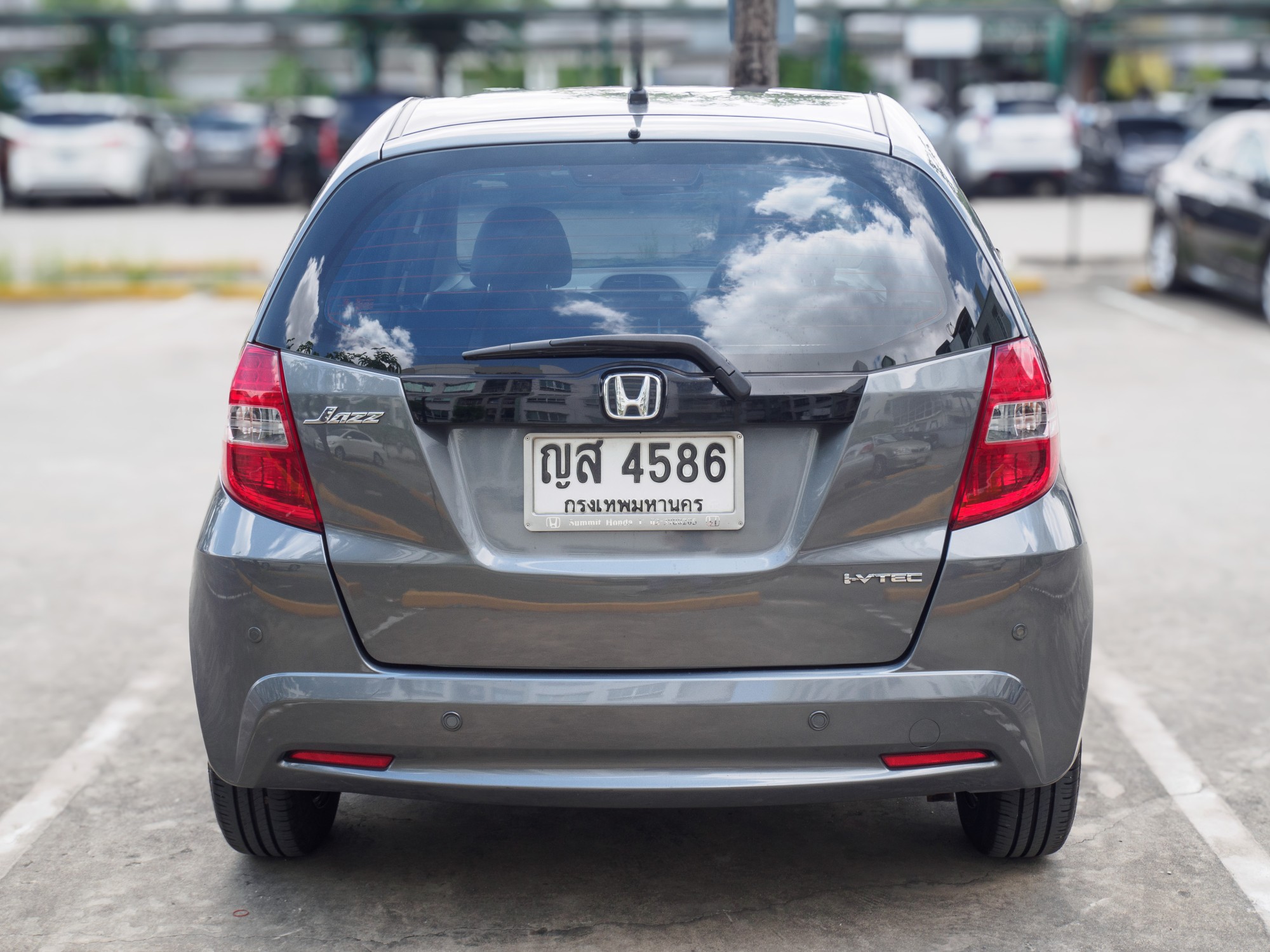 2011 Honda Jazz GE สีเทา