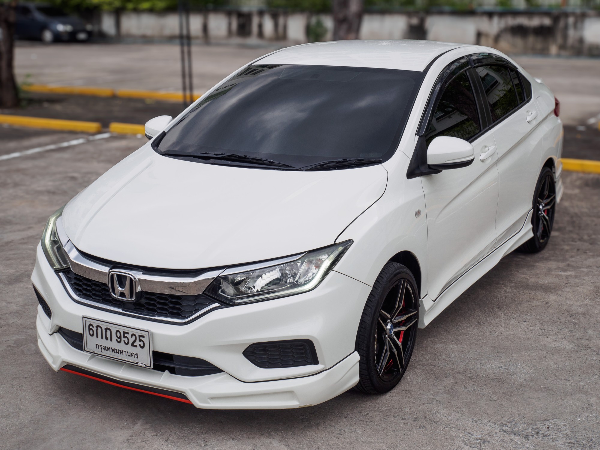 2017 Honda City สีขาว