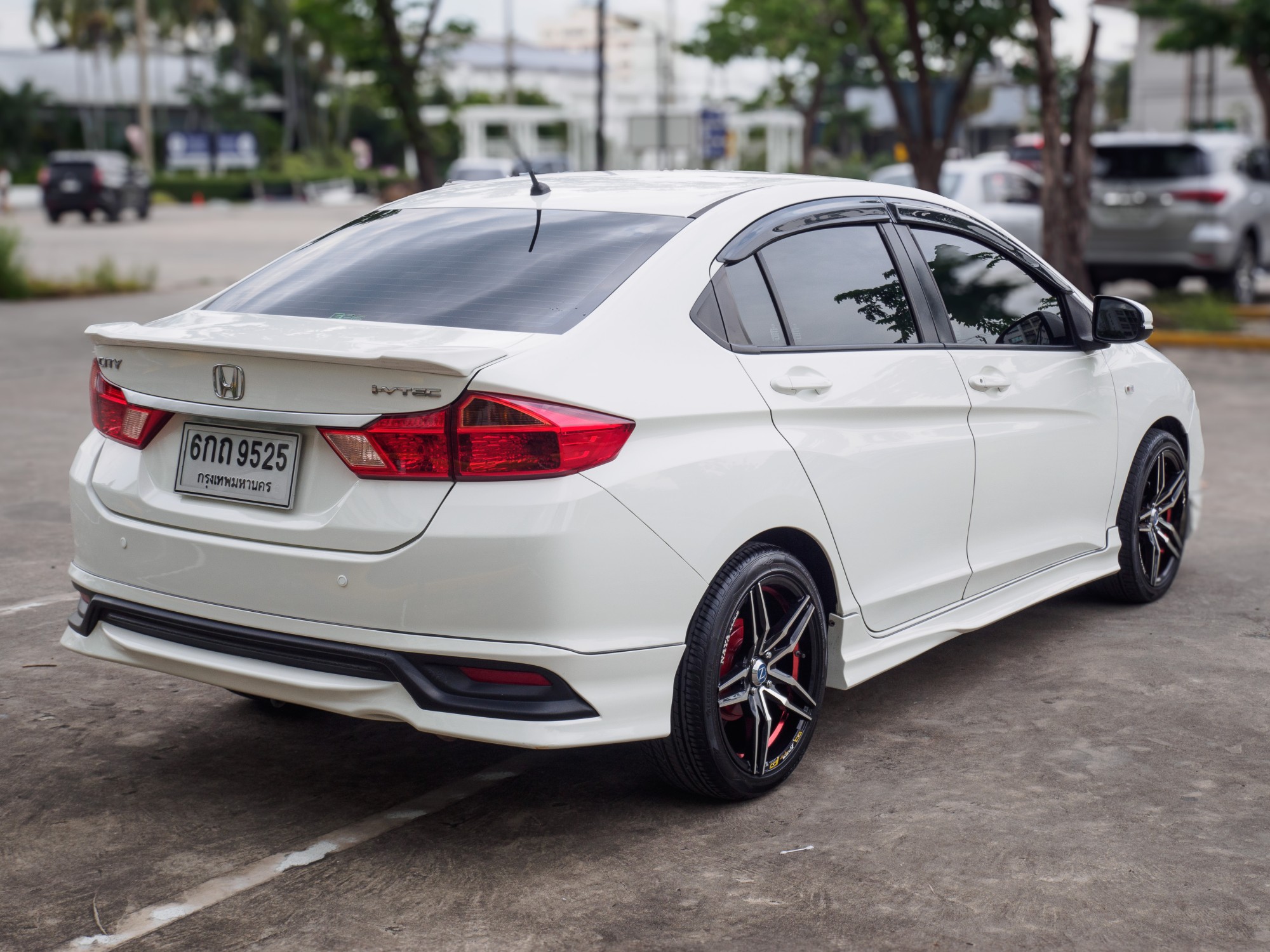 2017 Honda City สีขาว