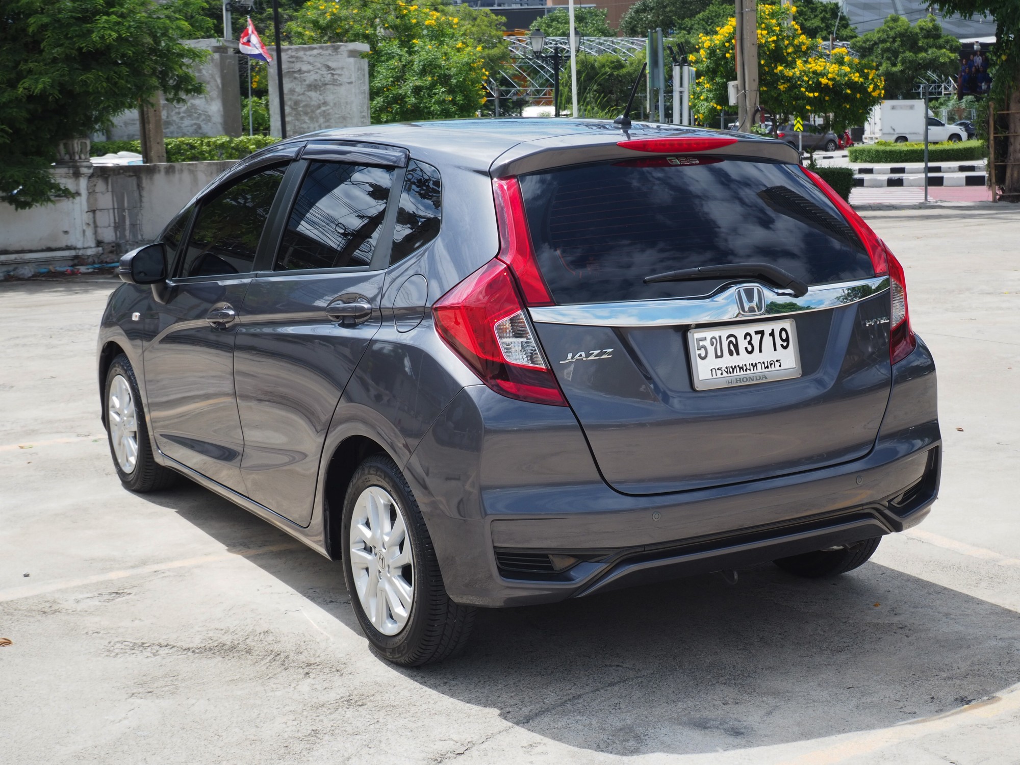 2017 Honda Jazz GK สีเทา