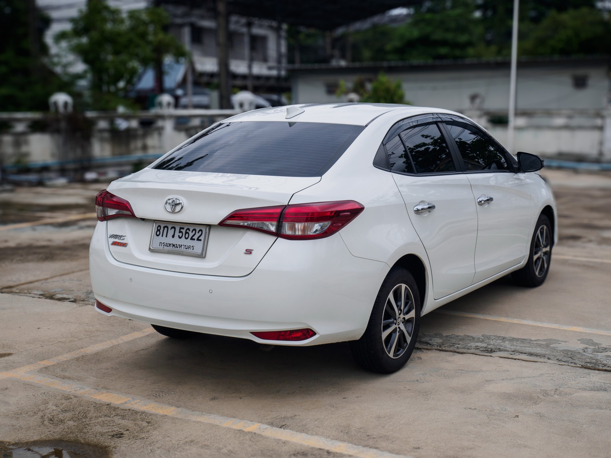 2019 Toyota Yaris Ativ สีขาว