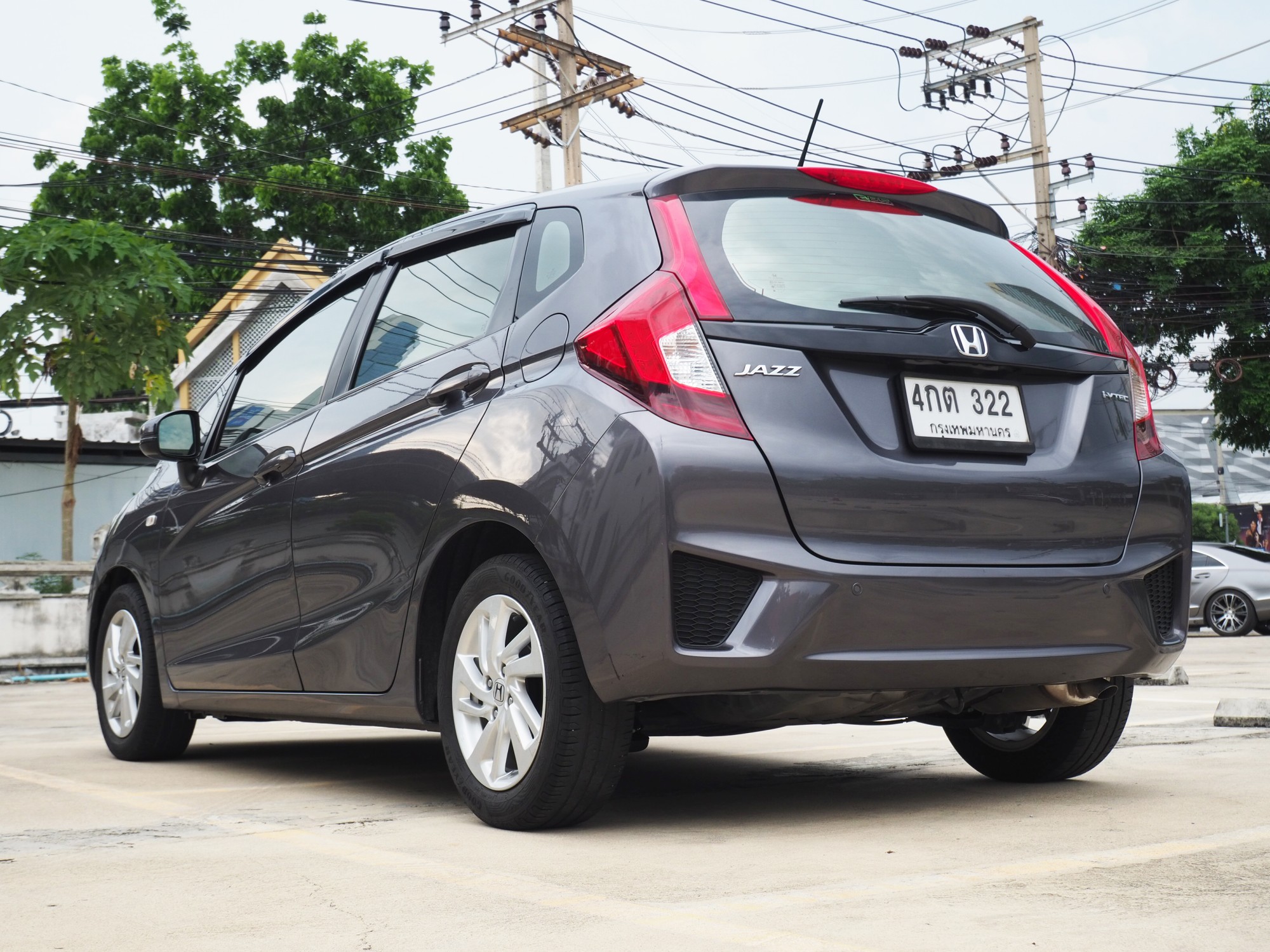 2015 Honda Jazz GK สีเทา