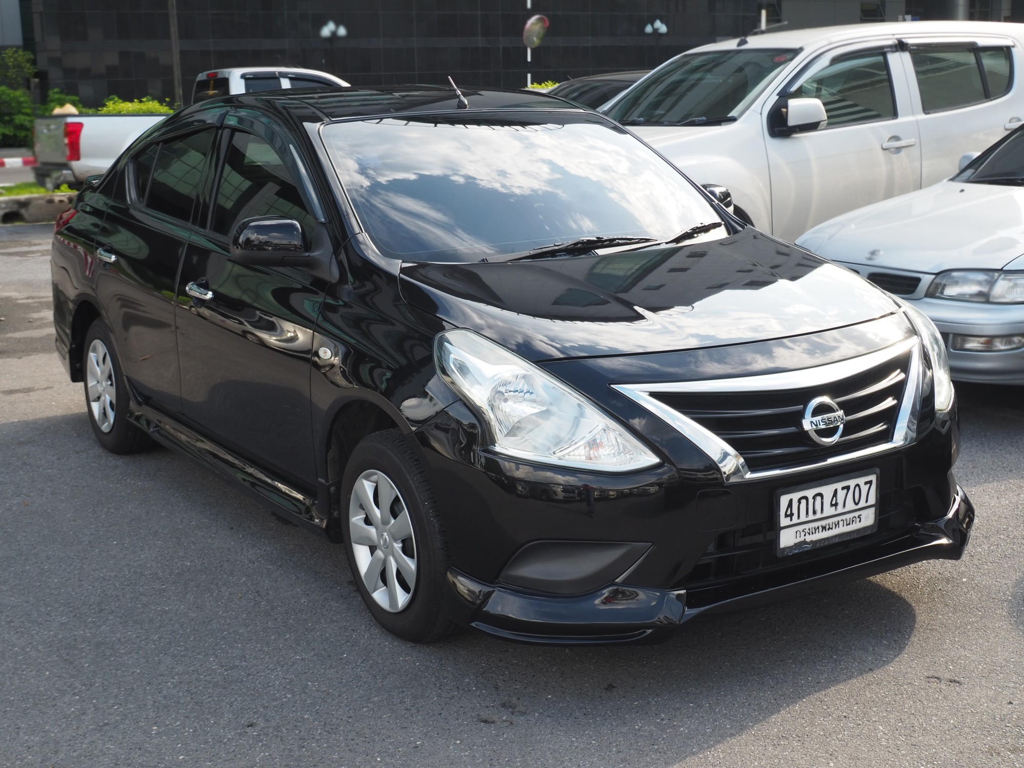 2015 Nissan Almera สีดำ