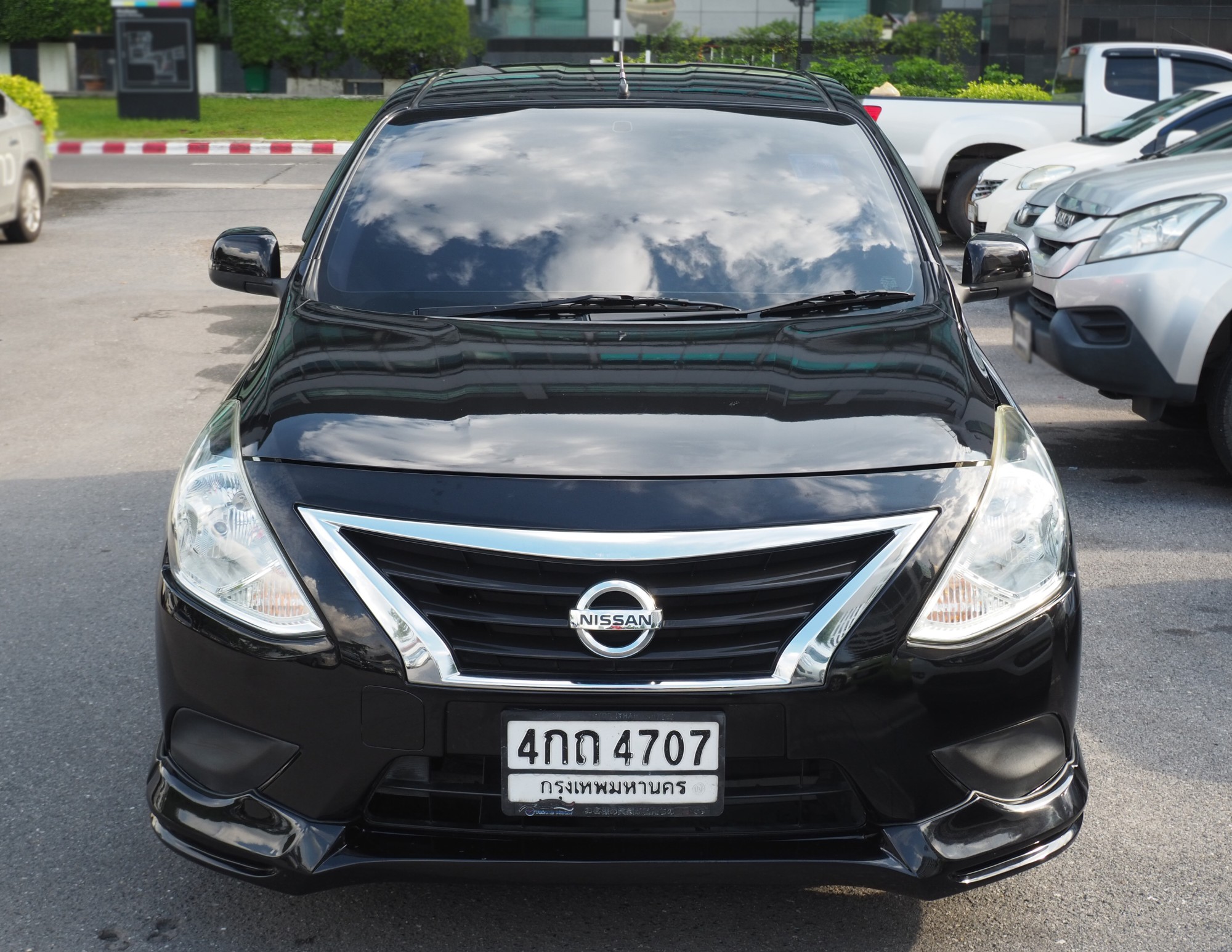 2015 Nissan Almera สีดำ