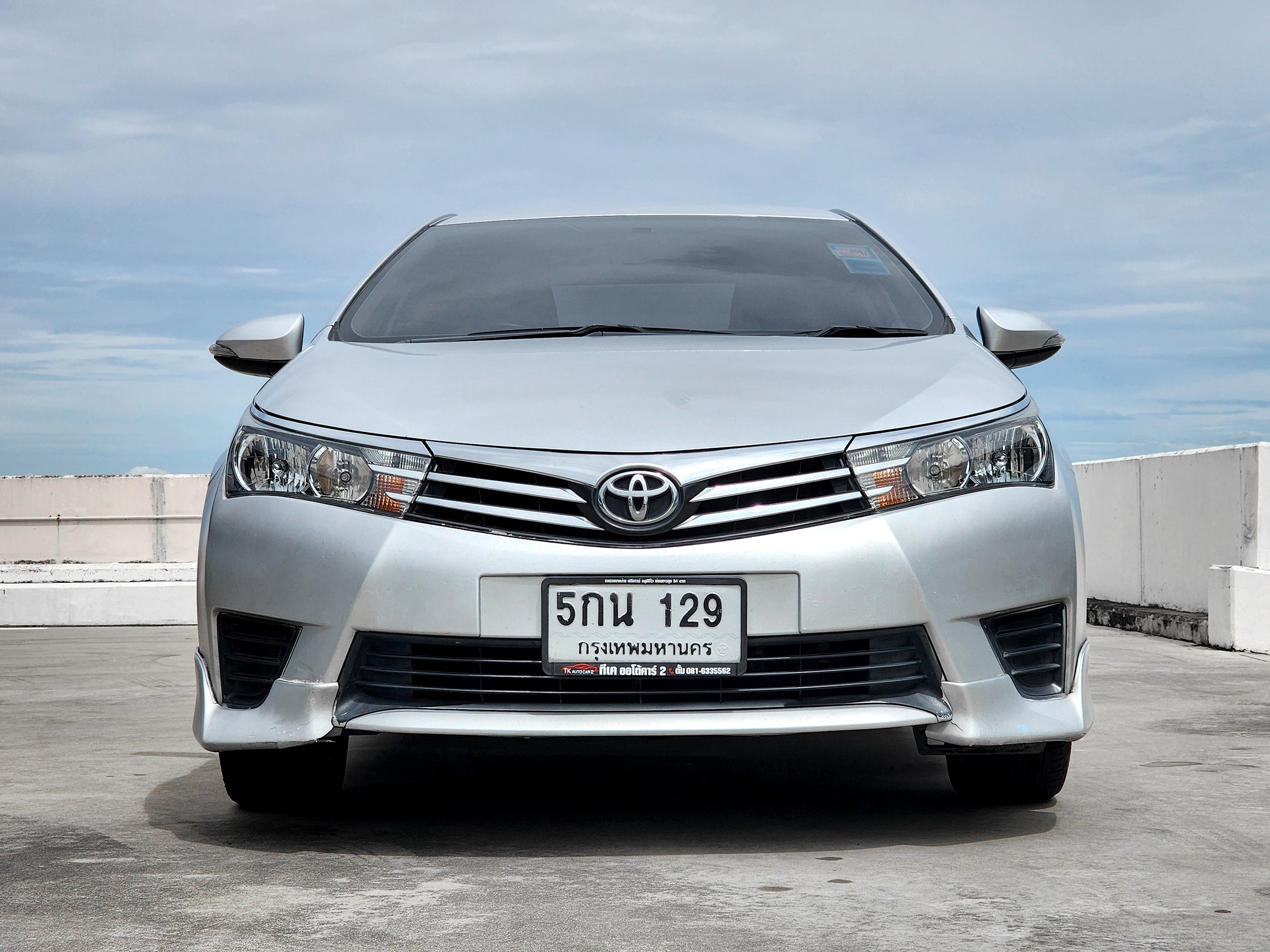 TOYOTA Altis 1.6G A/T ปี 2016 ไมล์ 205,000 กม. รถสวย ไมล์แท้