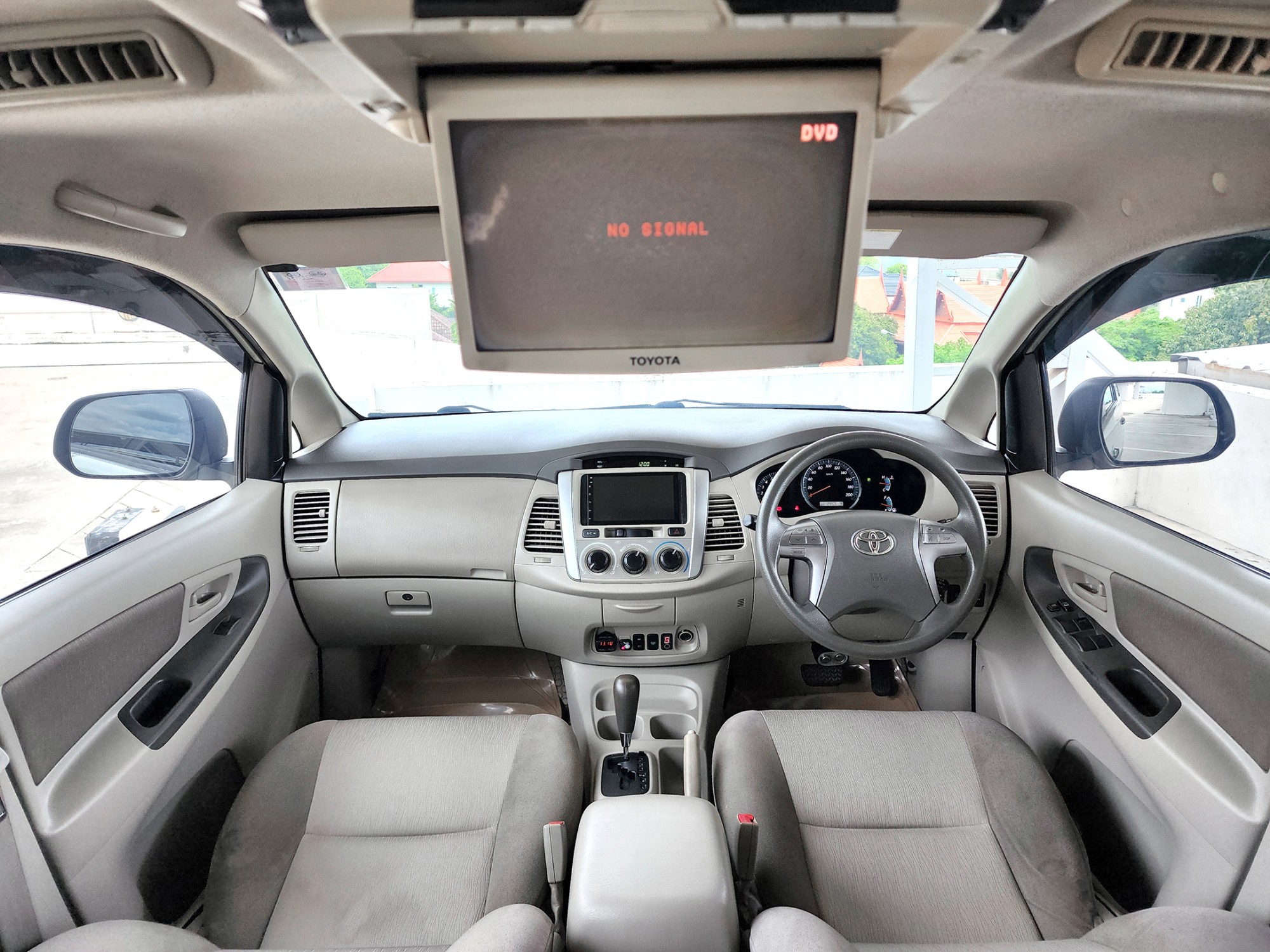 Toyota Innova 2.0G ปี 2012