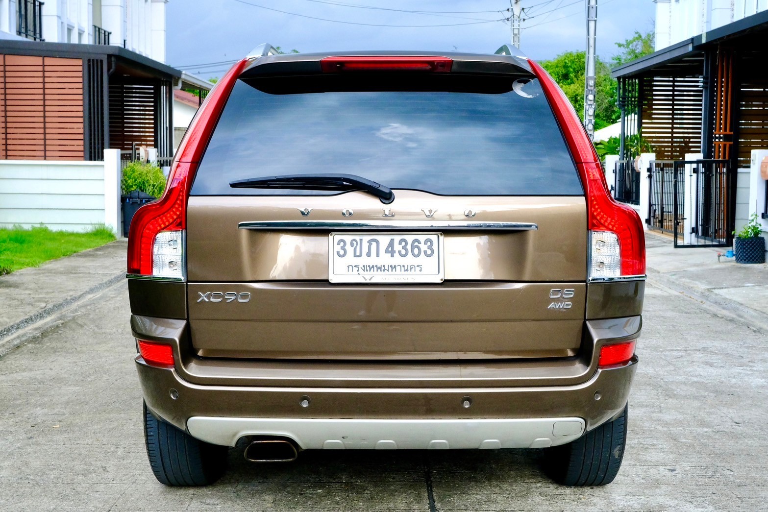 Volvo XC90 D5 2.4 ปี 2007 auto ไมล์ 170,000 กม.