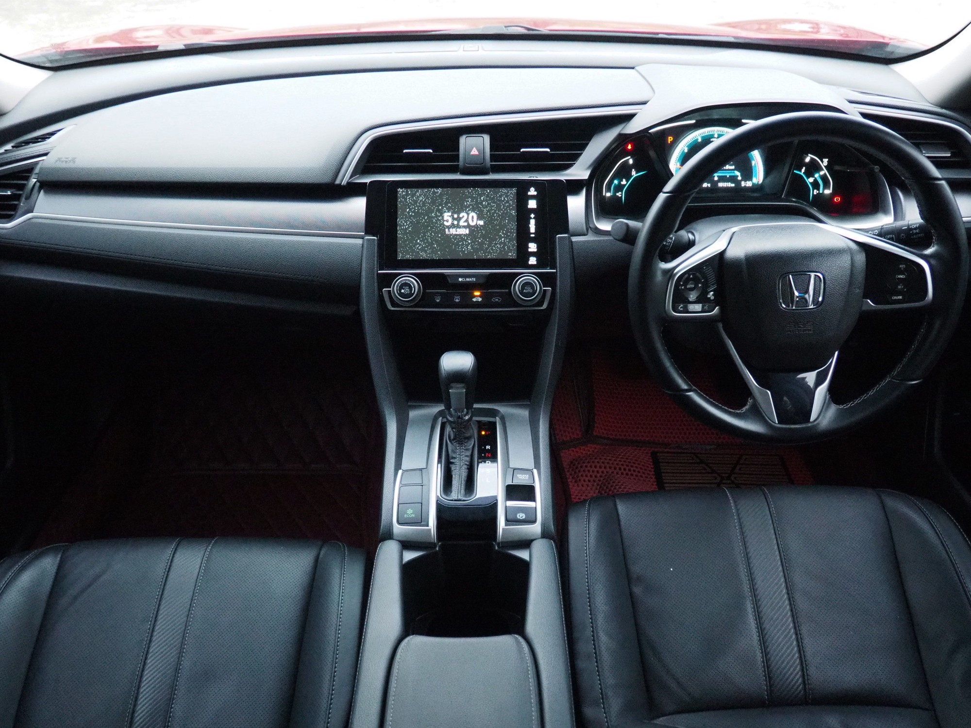 2018 Honda Civic Sedan สีแดง