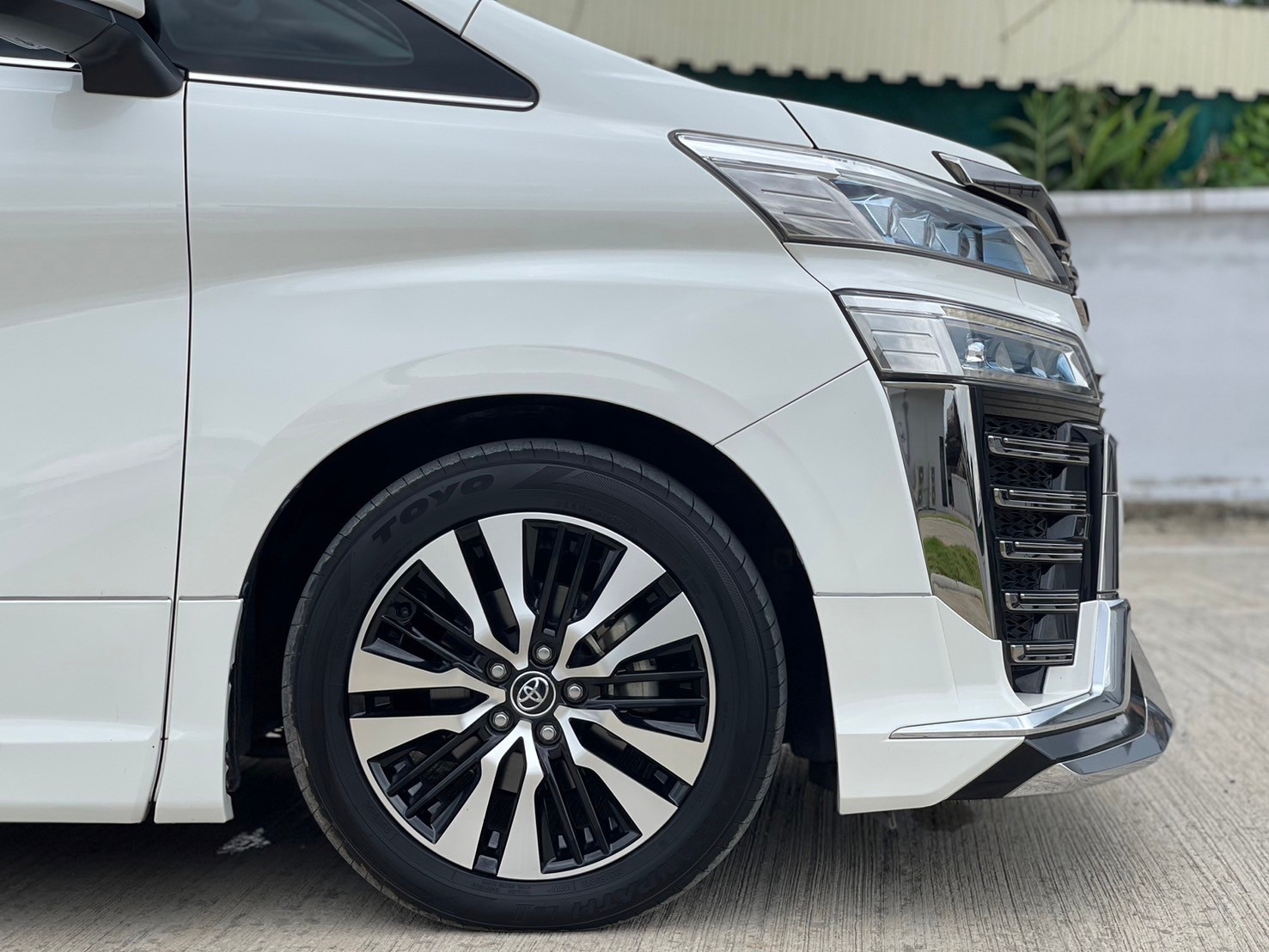 Toyota Vellfire ZG Edition (MNC) 2018 จด 2019 ไมล์ 90,000 กม.