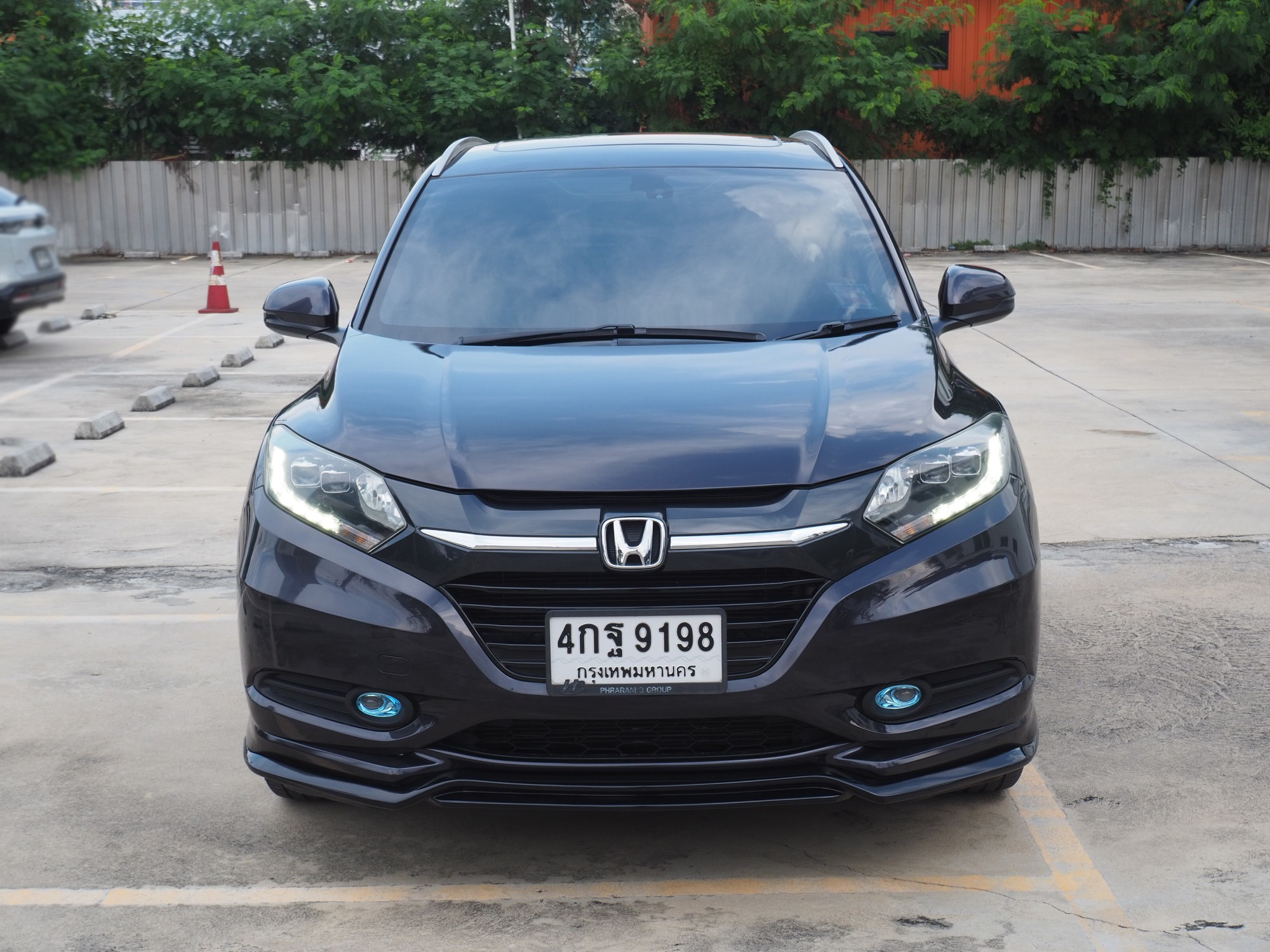 2015 Honda HR-V สีเทา