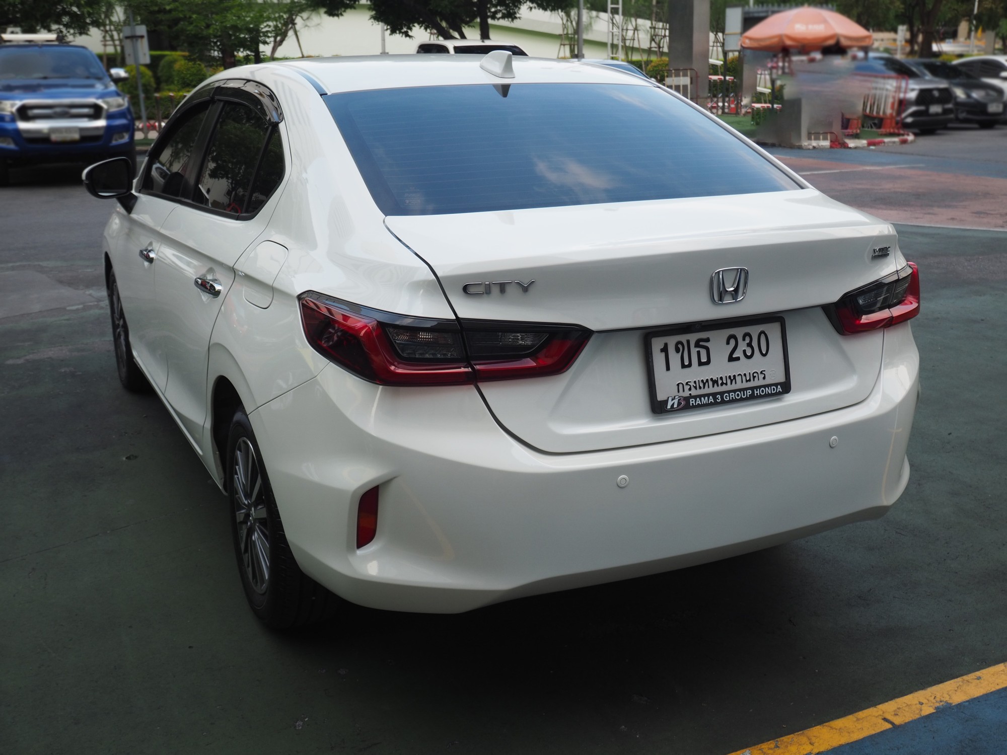 2020 Honda City สีขาว