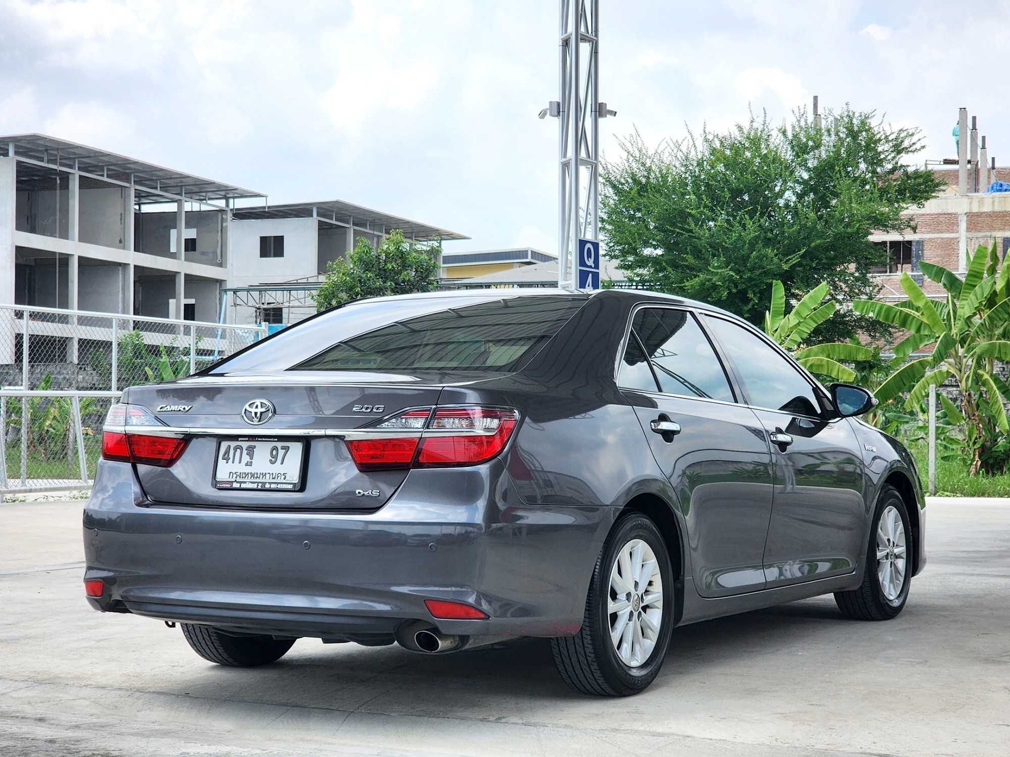 Toyota Camry 2.0G D-4S A/T ปี 2015