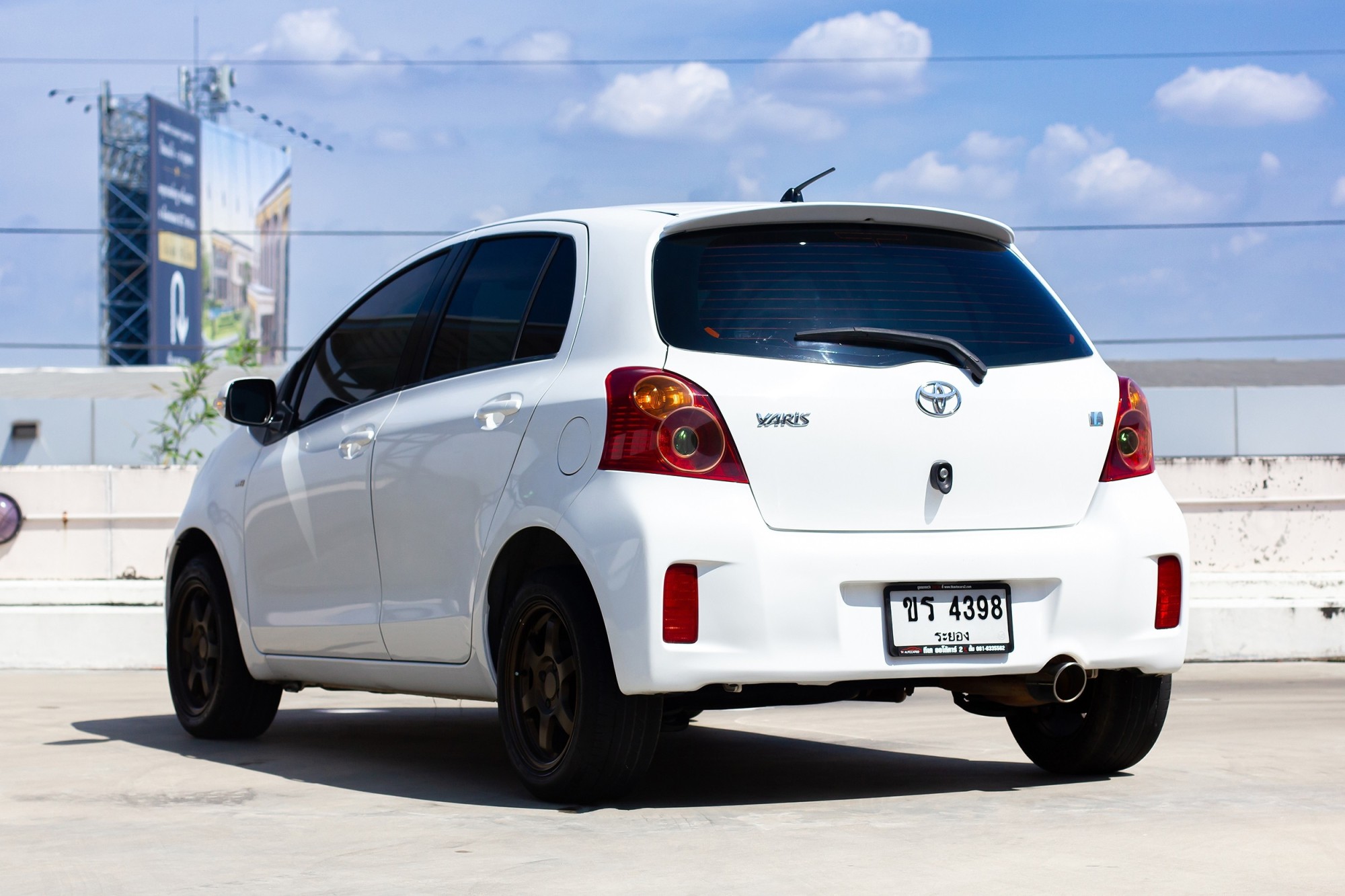 TOYOTA Yaris 1.5E Hatchback A/T ปี 2012