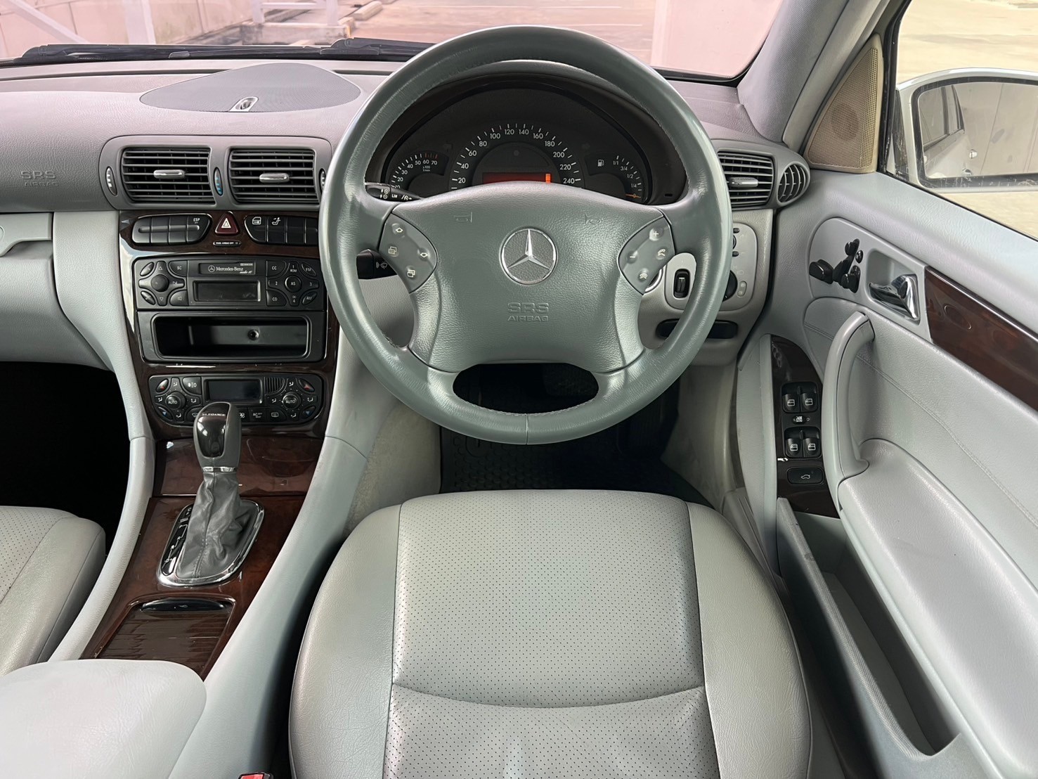 2003 Mercedes-Benz C-Class W203 C180 สีเงิน