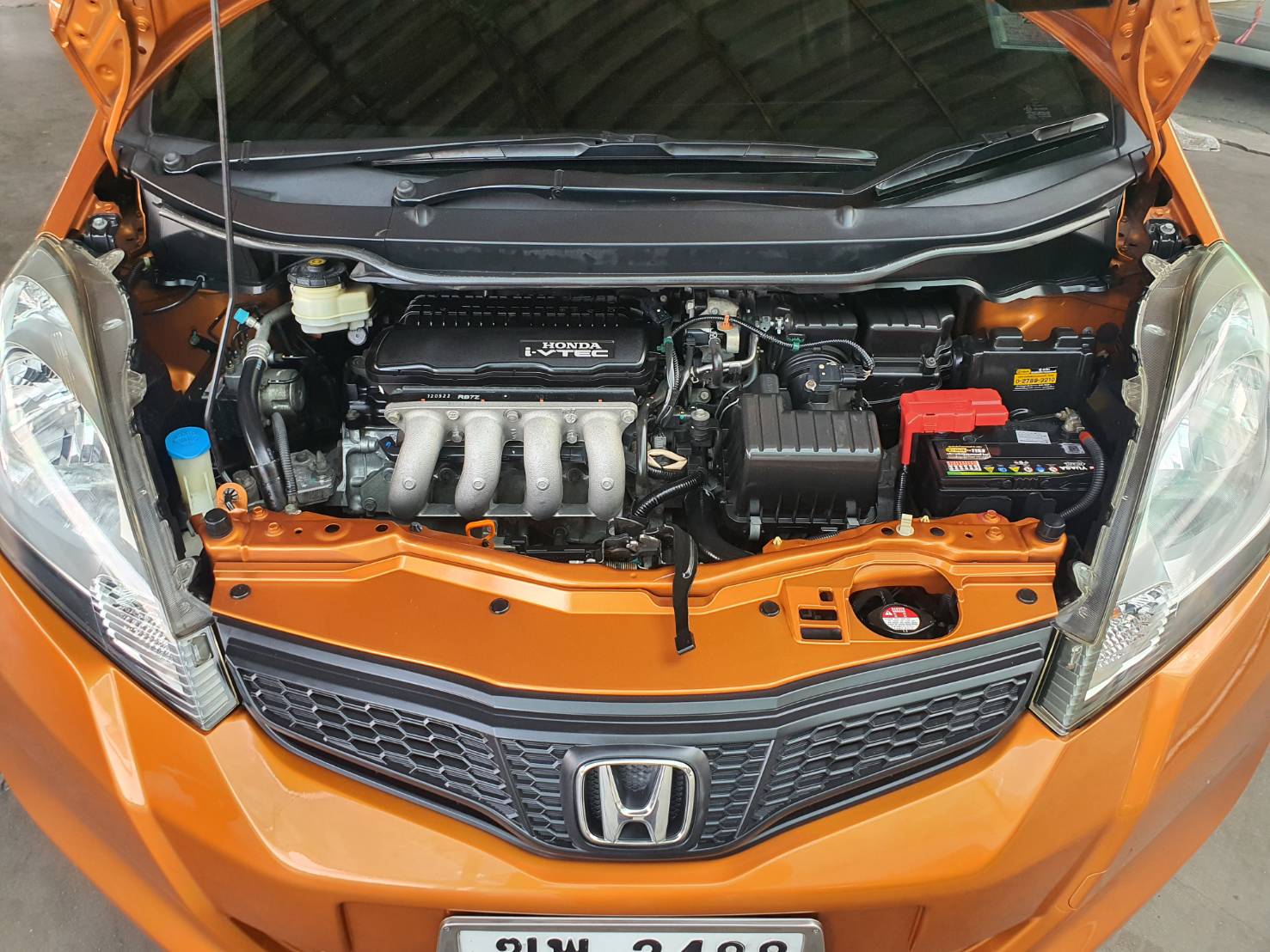 Honda Jazz 1.5V(AS) ปี 2012 สีส้ม มือ1 ไมล์น้อย