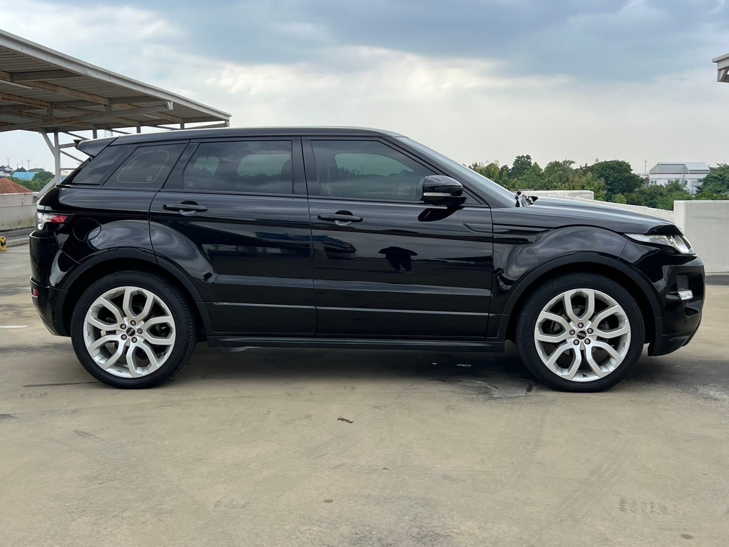 2012 Land Rover Range Rover Evoque สีดำ