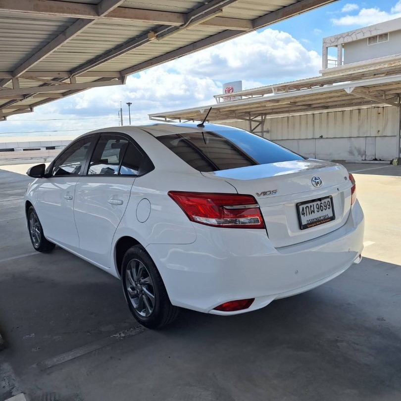 2018 Toyota Vios ไมเนอร์เชนจ์ สีขาว