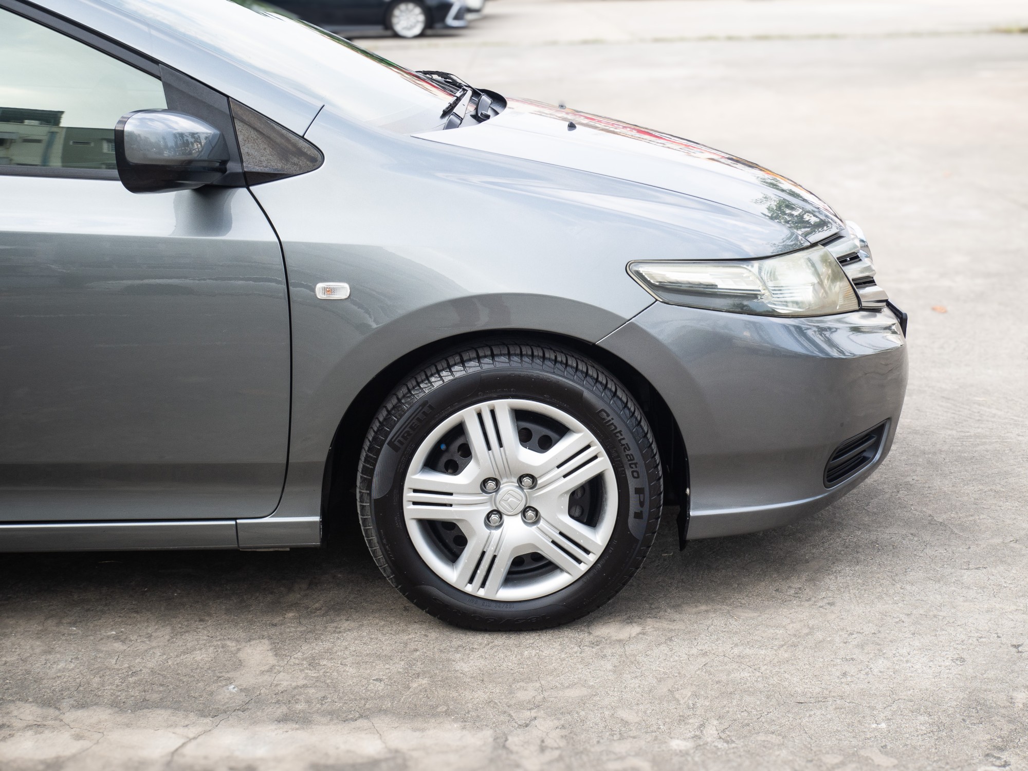 2013 Honda City สีเทา