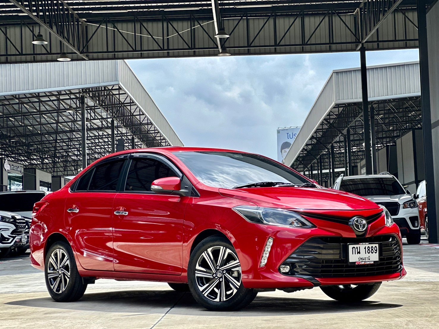 Toyota Vios 1.5 High ปี 2019 ตัวท็อปสุด วีออสสีแดง ไมล์แท้ 2 แสน