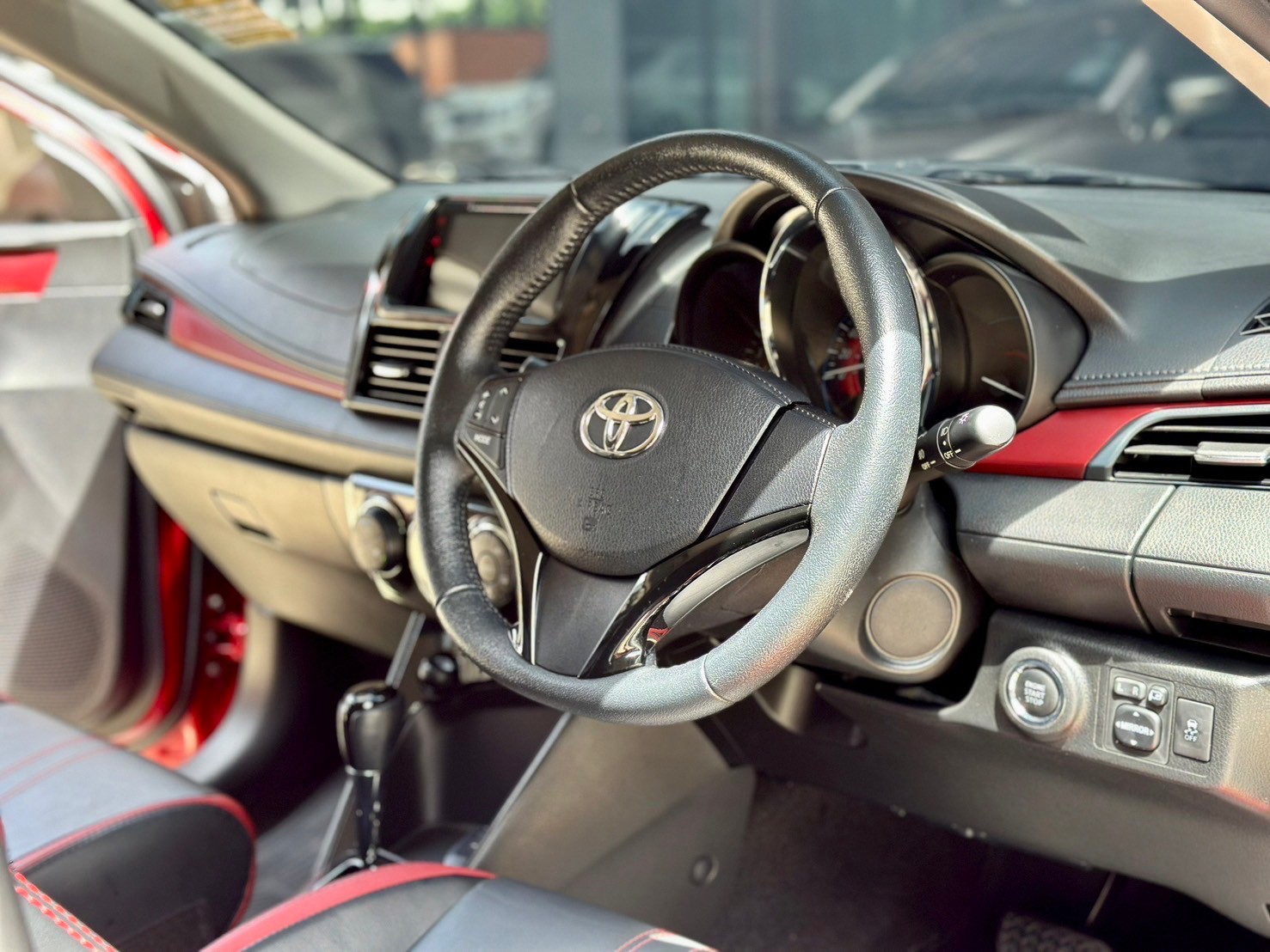 Toyota Vios 1.5 High ปี 2019 ตัวท็อปสุด วีออสสีแดง ไมล์แท้ 2 แสน