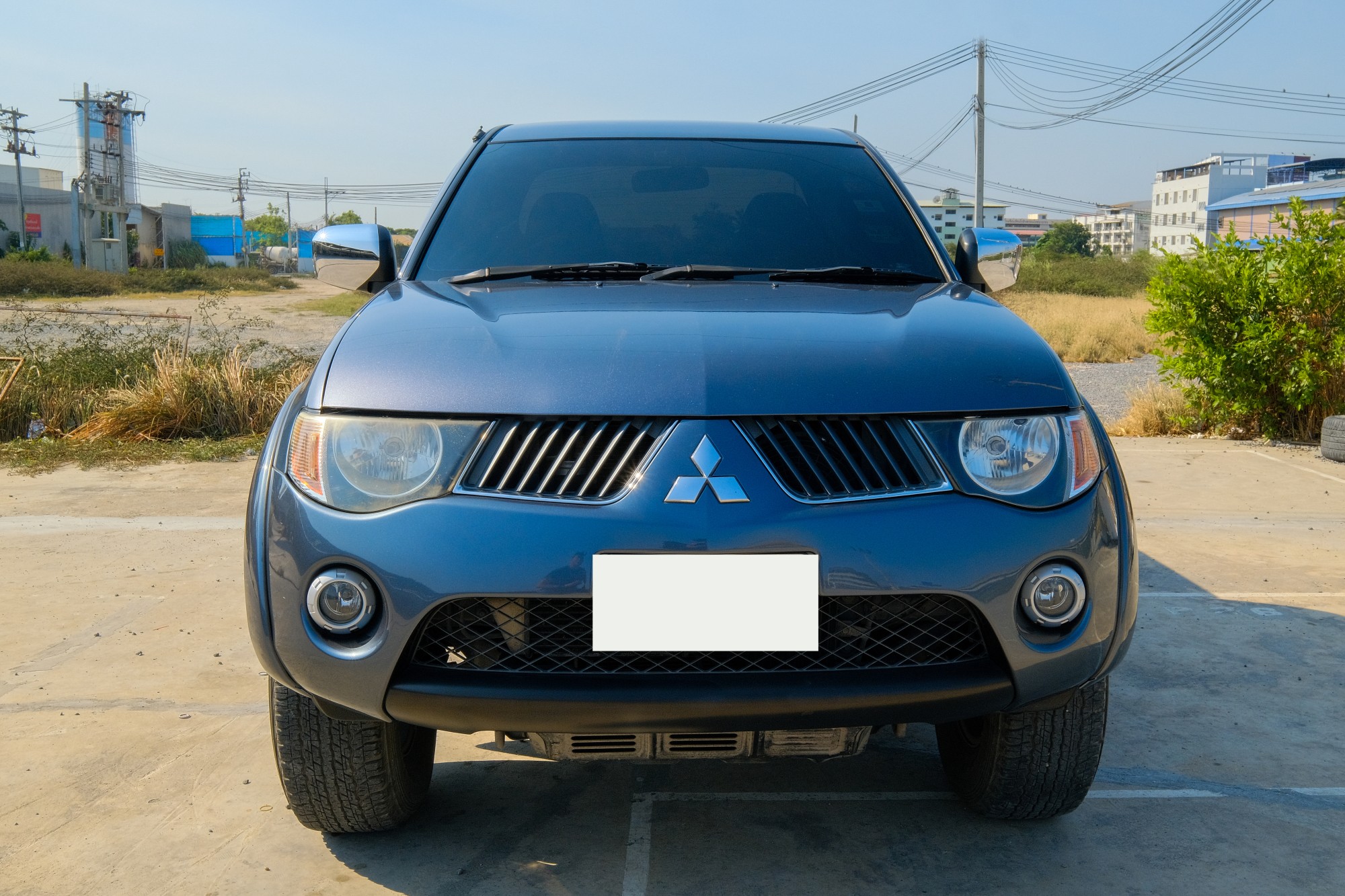 2006 Mitsubishi Triton Mega cab สีน้ำเงิน