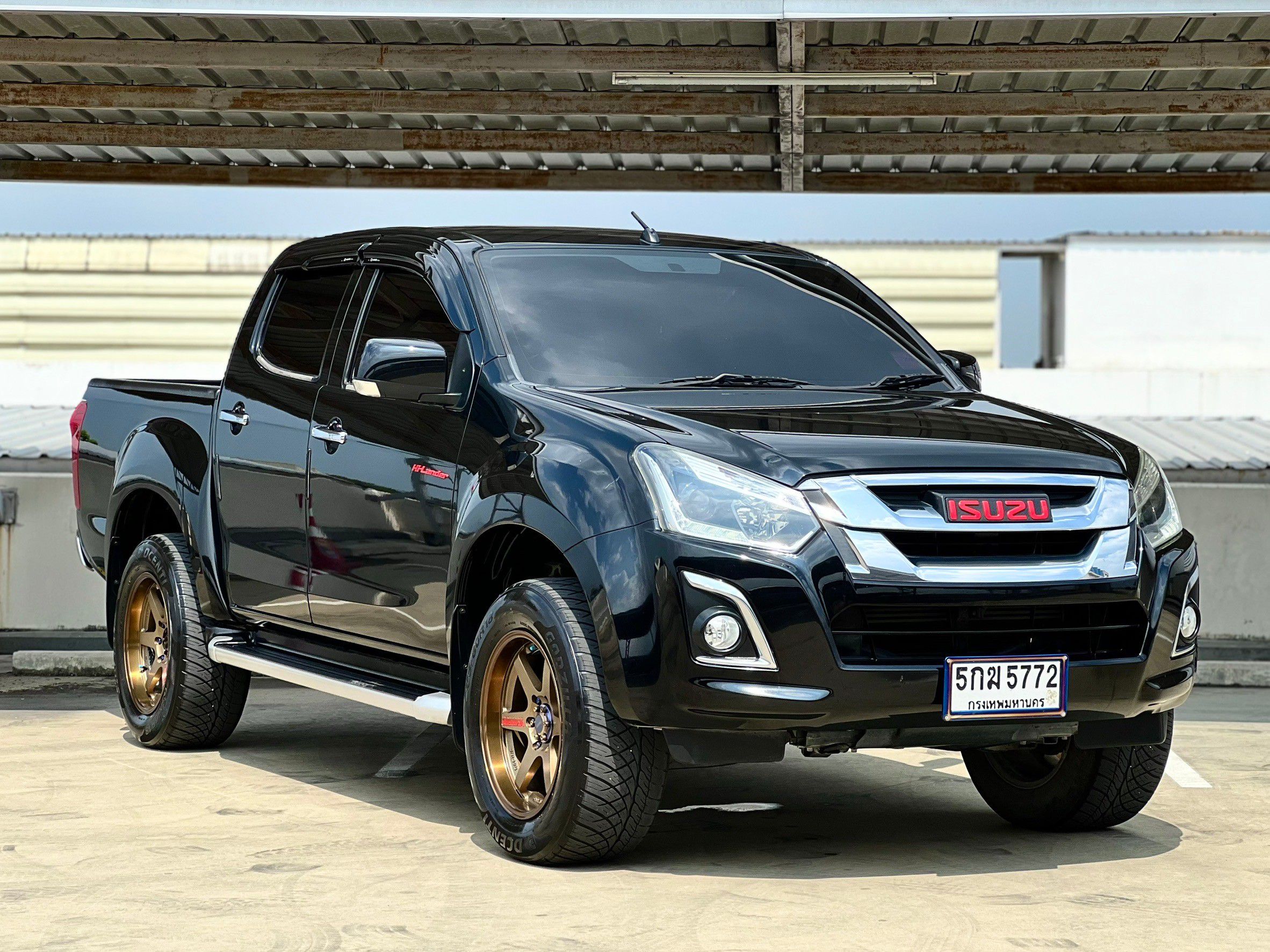 Isuzu D-Max 1.9 Ddi L Hi-Lander Cab-4 ปี 2016 ไมล์ 70,000 กม.