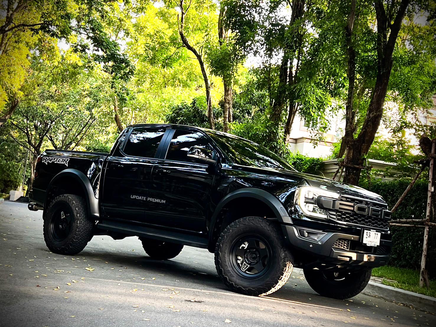 Ford Raptor Diesel 2023Y. โฉมปัจจุบัน หมื่นโล