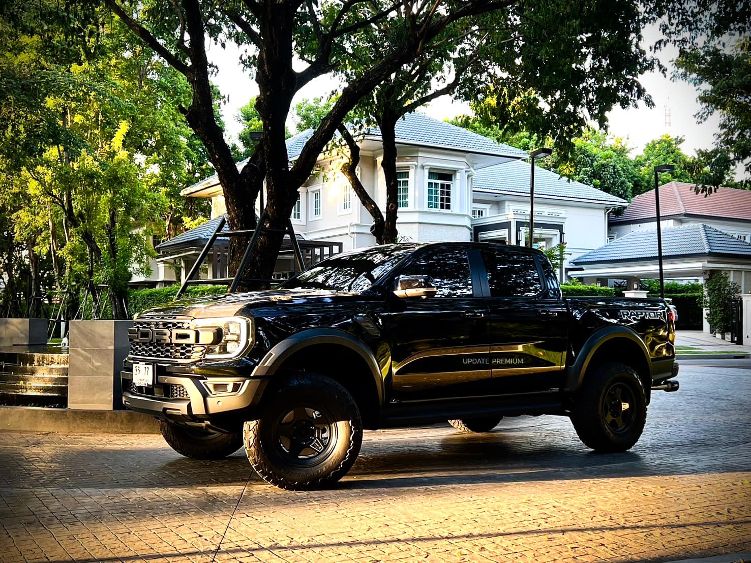 Ford Raptor Diesel 2023Y. โฉมปัจจุบัน หมื่นโล