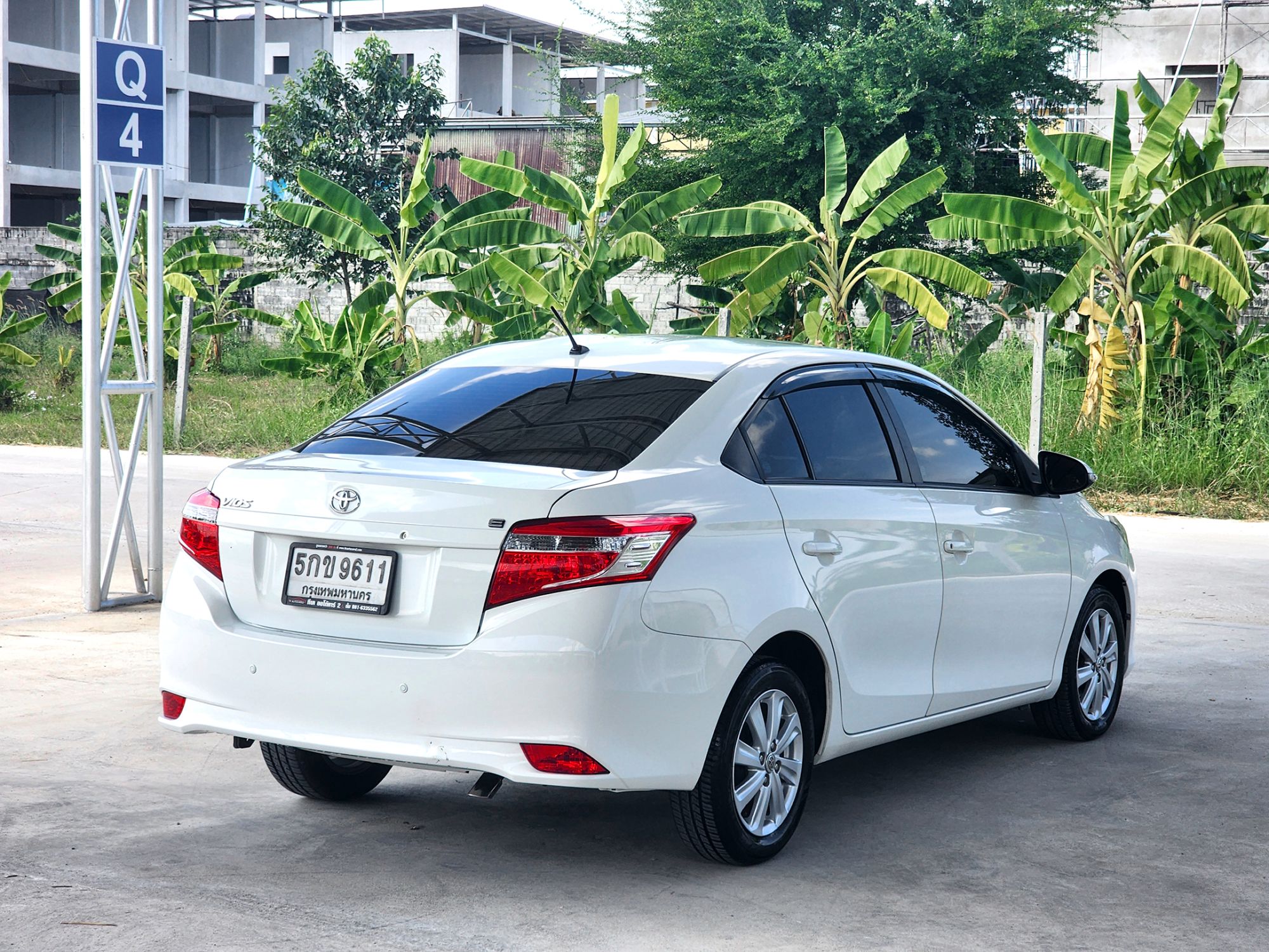 TOYOTA Vios 1.5E A/T ปี 2015 จด 2016