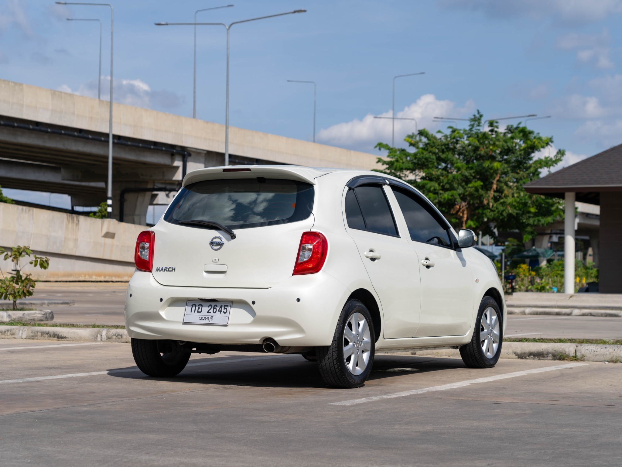 NISSAN MARCH 1.2EL ปี 2016 UTO