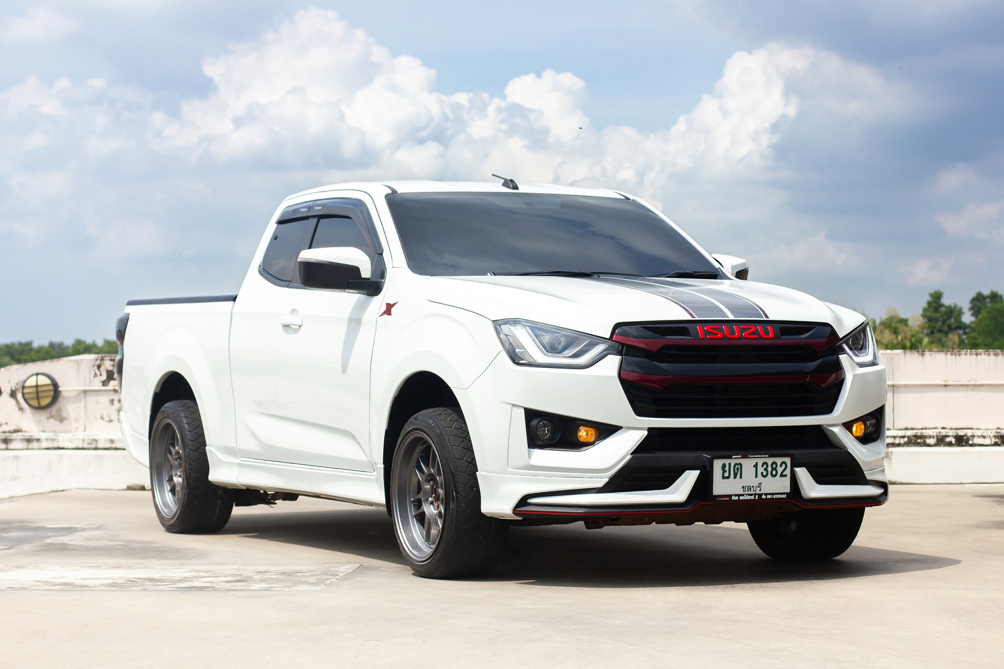 ISUZU D-Max X-SERIES Spacecab 1.9L 6M/T ปี 2023 ไมล์ 37,000 กม.