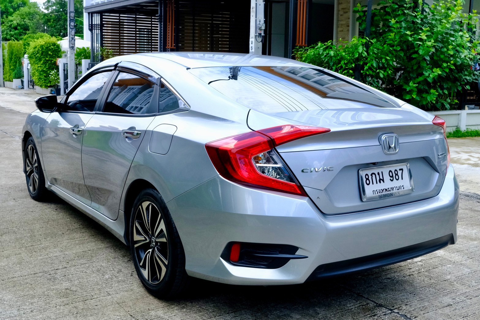 Honda Civic 1.5 Turbo CVT AT ปี 2017 เทา ไมล 12x,xxx kl