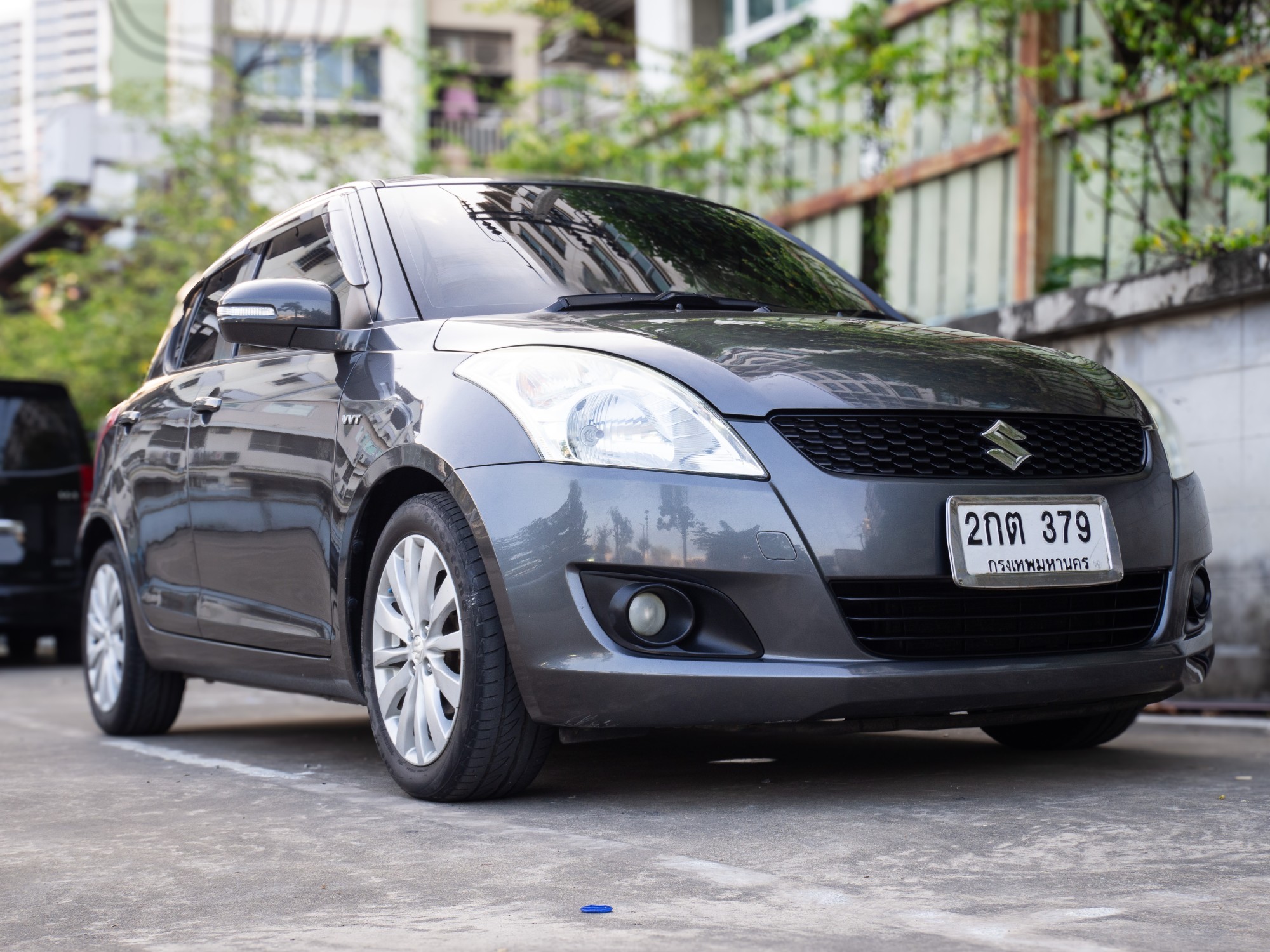 2013 Suzuki Swift สีเทา